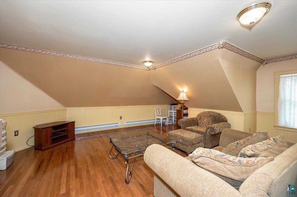 1616 E 1st St, Duluth, MN 55812 Listing Photo  33