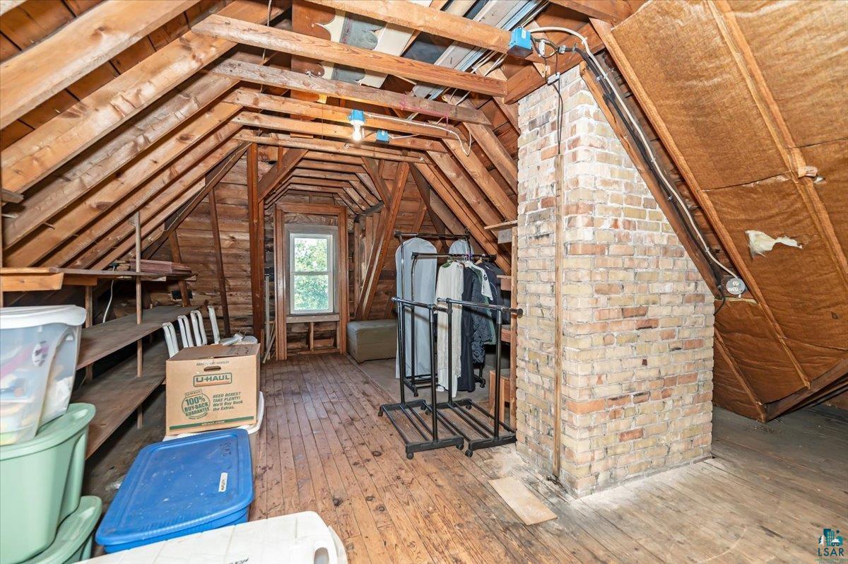 1616 E 1st St, Duluth, MN 55812 Listing Photo  35