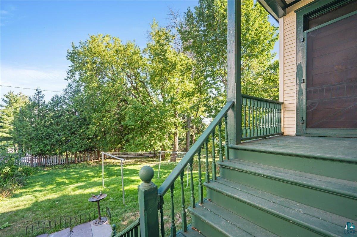 1616 E 1st St, Duluth, MN 55812 Listing Photo  41