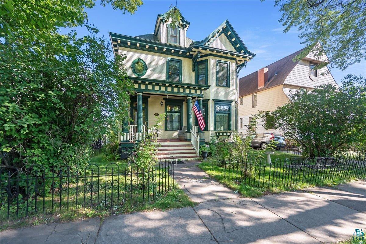 1616 E 1st St, Duluth, MN 55812 Listing Photo  44
