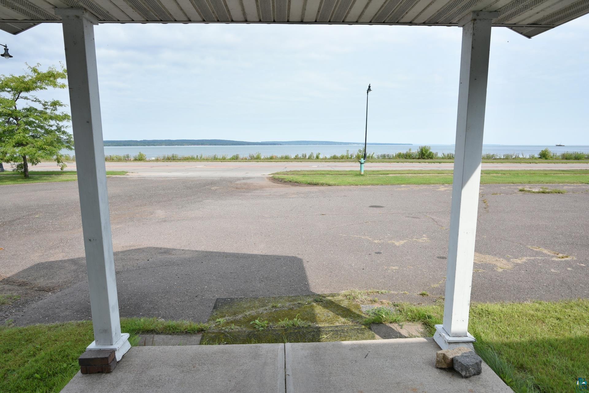 2220 Lake Shore Dr W, Ashland, WI 54806 Listing Photo  4