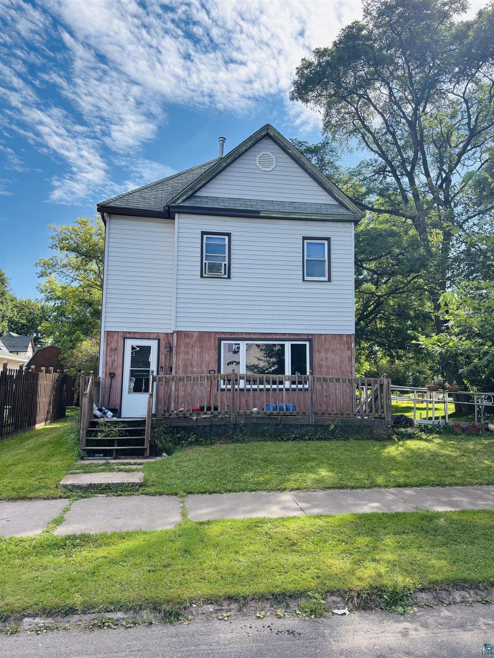 1922 Iowa Ave, Superior, WI 54880 Listing Photo  1