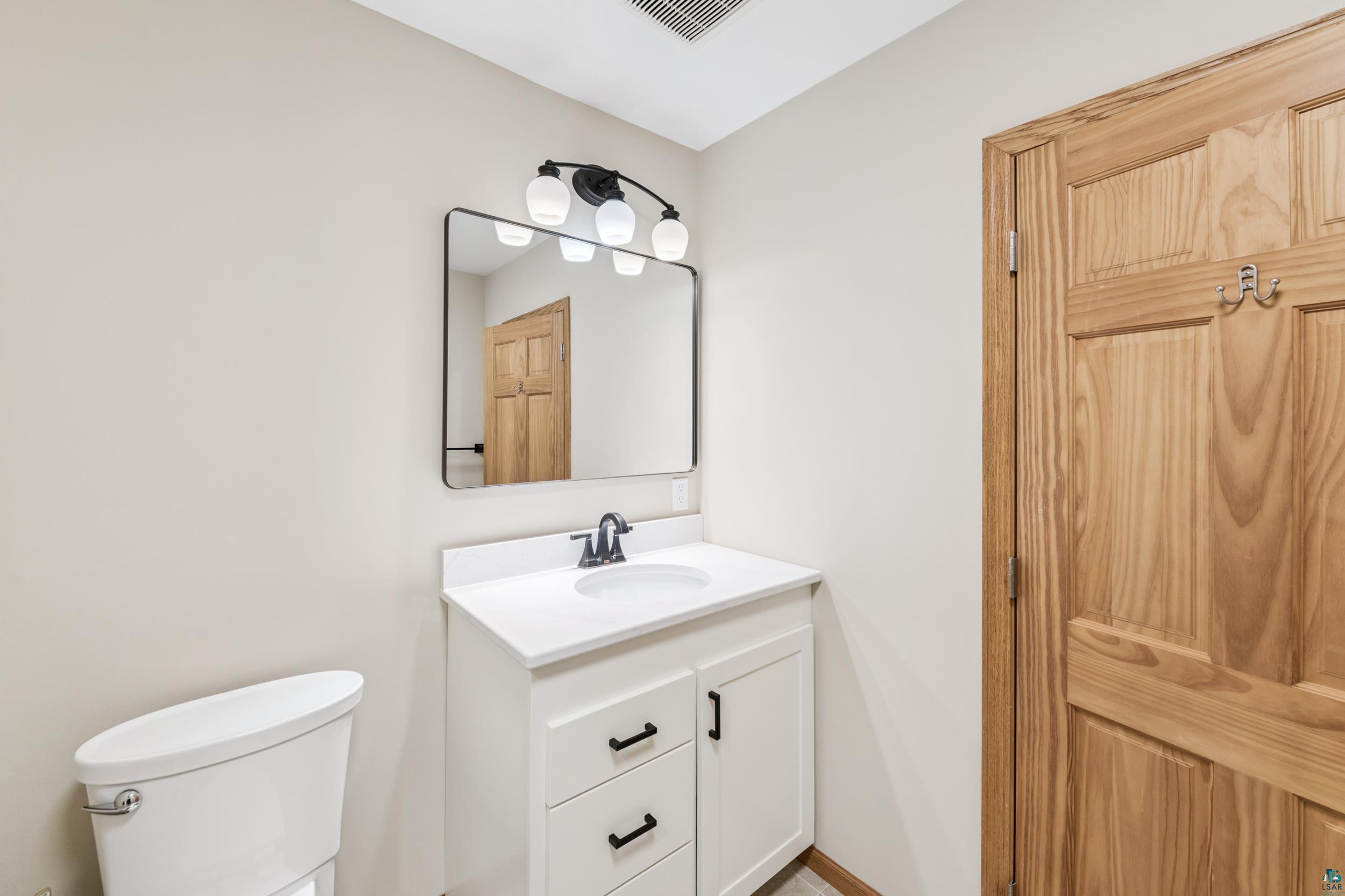 74520 Lakeshore Dr, Washburn, WI 54891 Listing Photo  17