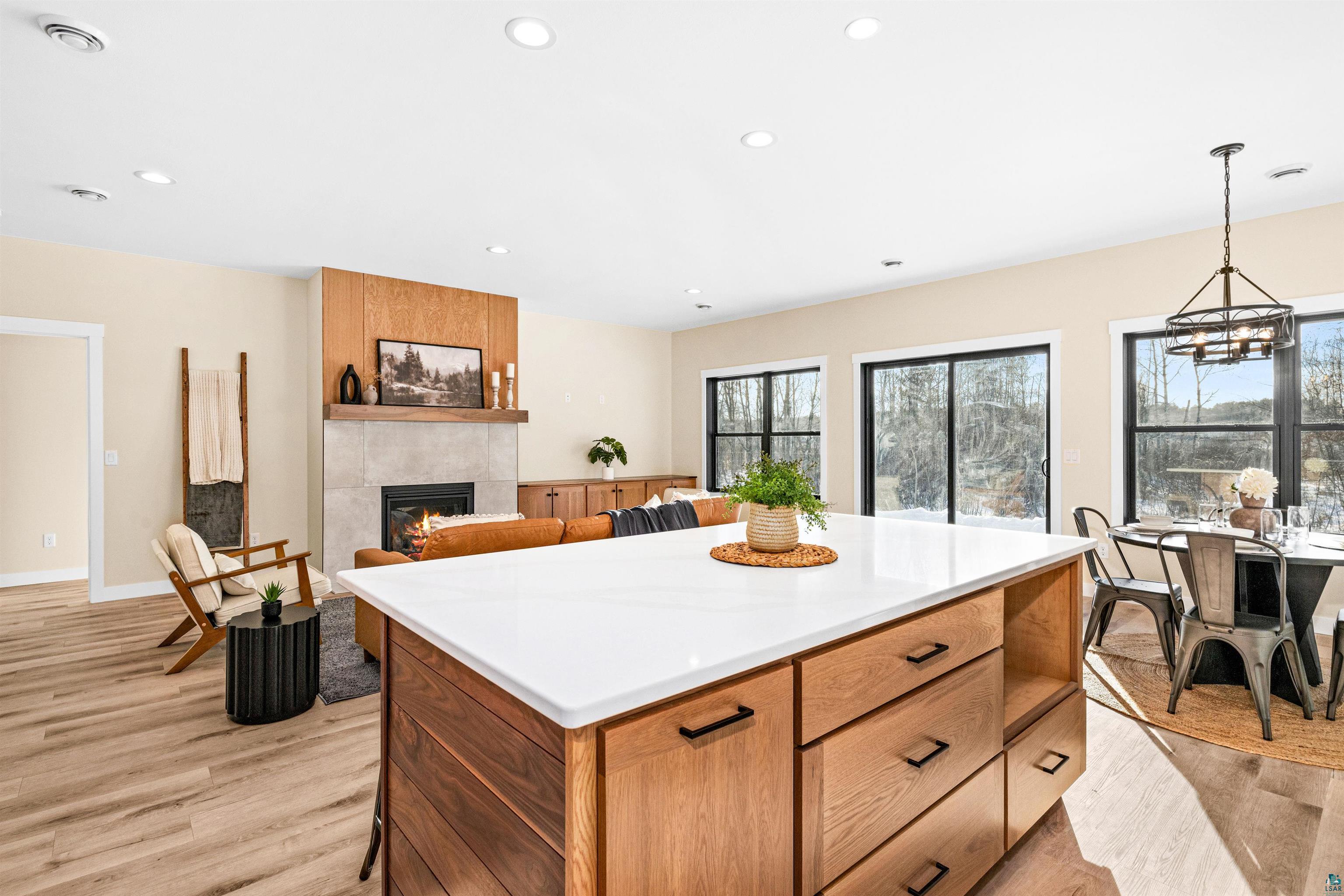 1564 Carlton Ave W, #-, Cloquet, MN 55720 Listing Photo  9