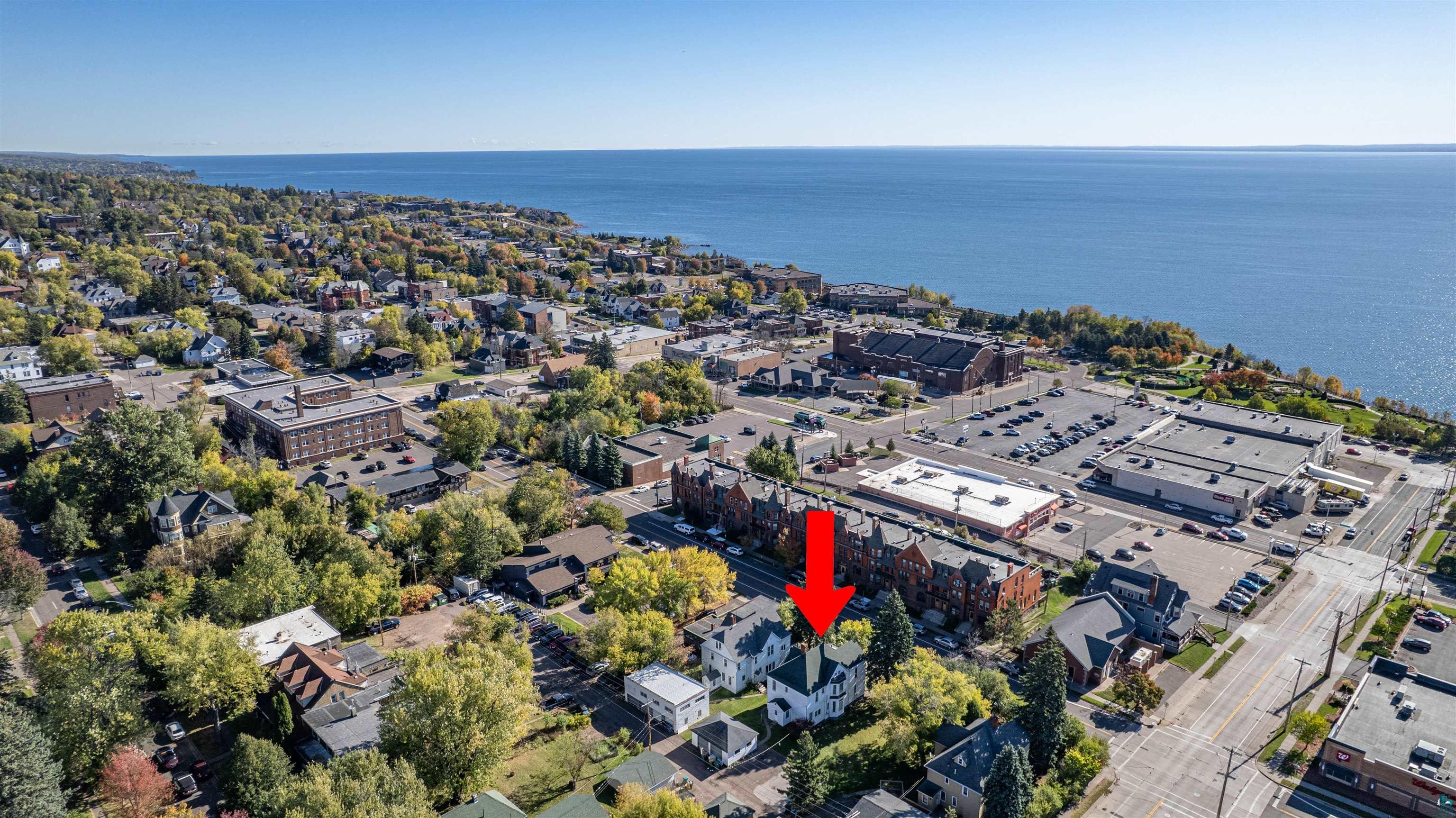 1211 E 1st St, Duluth, MN 55805 Listing Photo  3