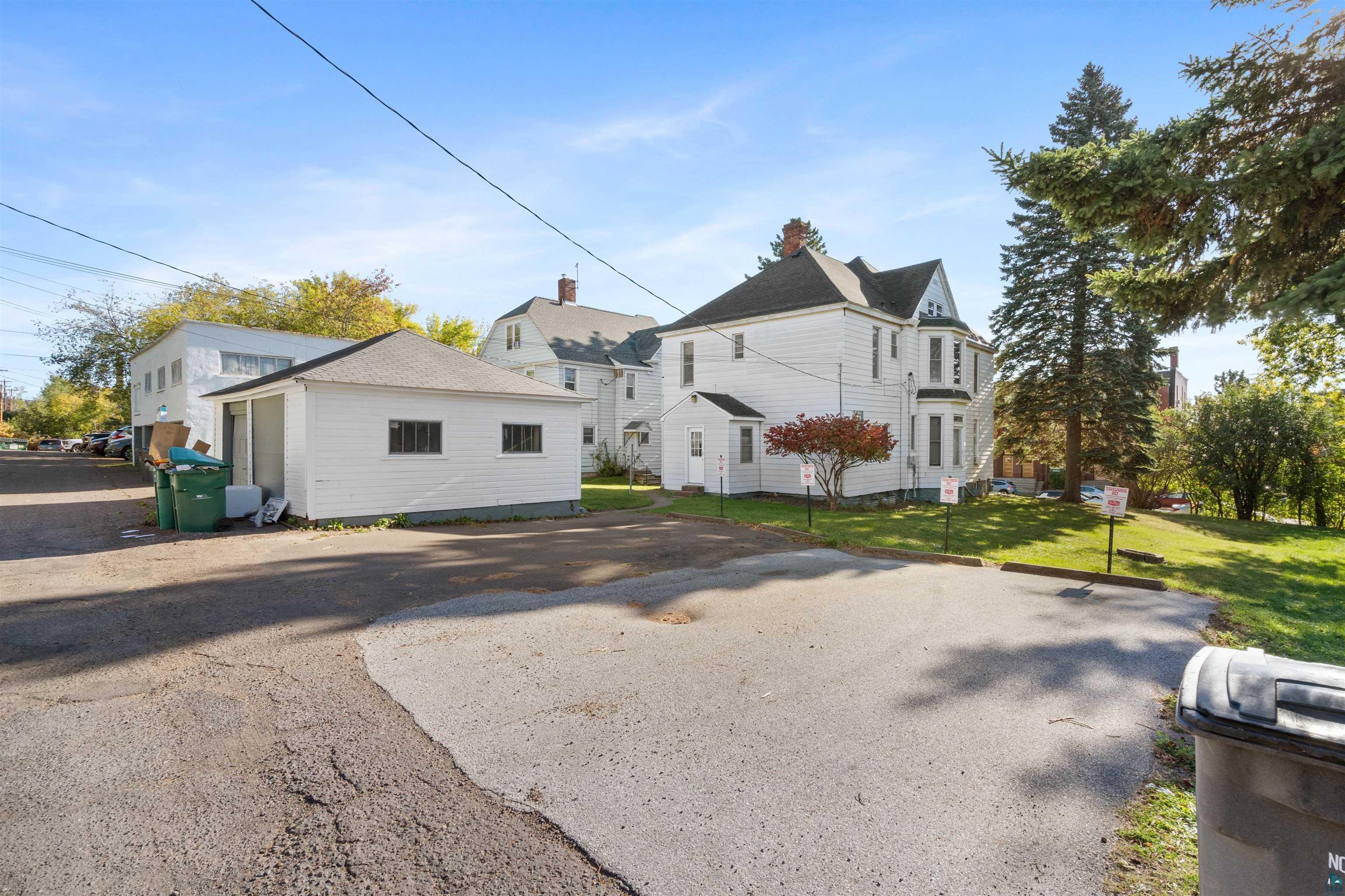 1211 E 1st St, Duluth, MN 55805 Listing Photo  4