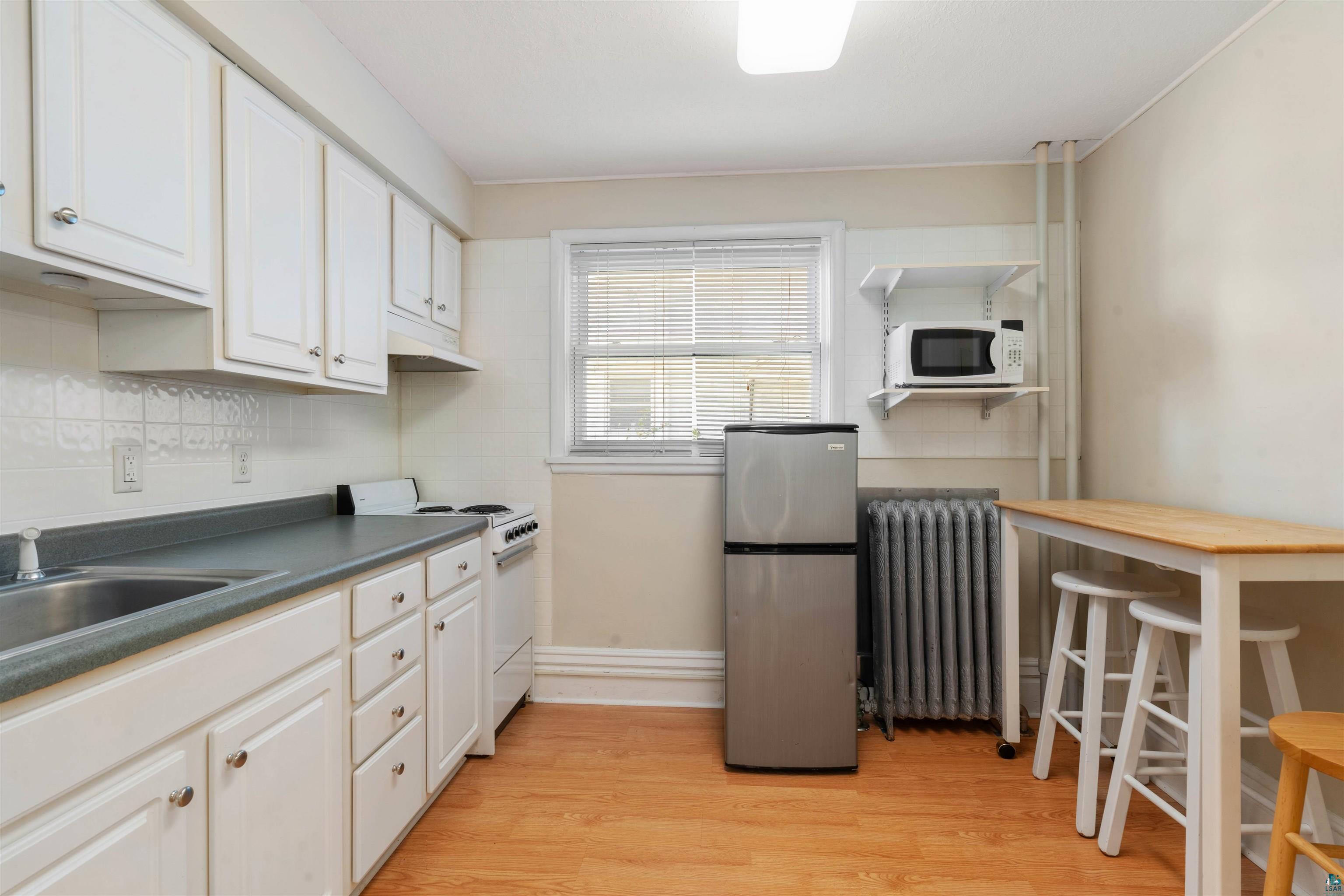 1211 E 1st St, Duluth, MN 55805 Listing Photo  6