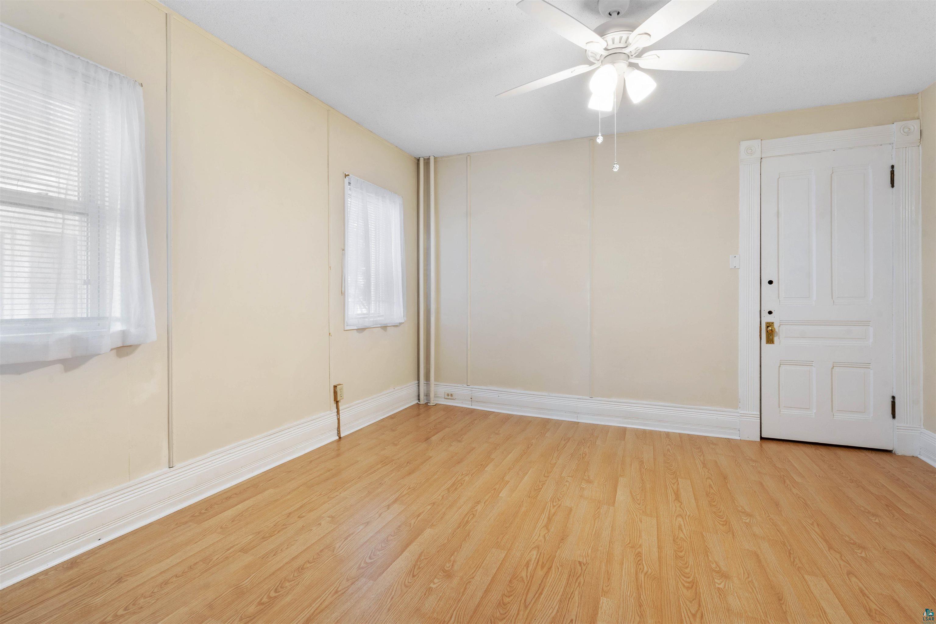 1211 E 1st St, Duluth, MN 55805 Listing Photo  10