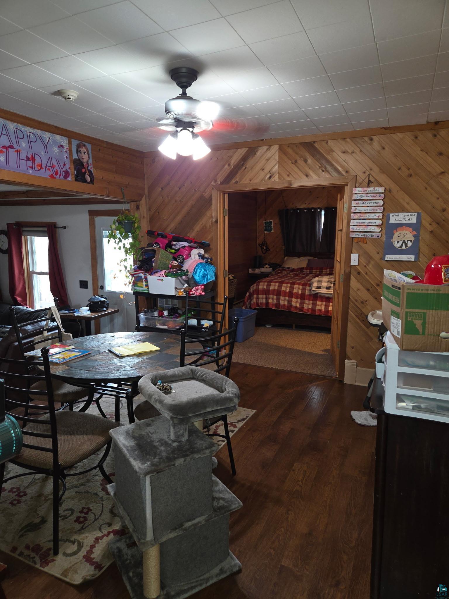 5221 E 4th St, Superior, WI 54880 Listing Photo  10