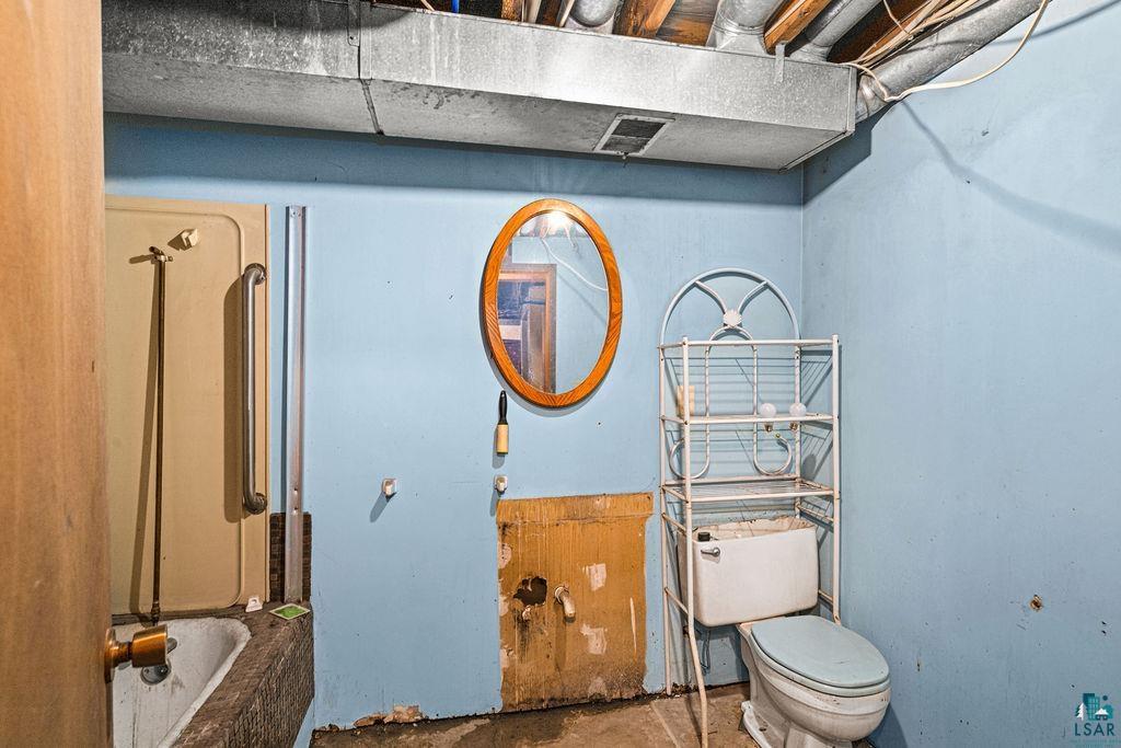 1041 Main St, Beaver Bay, MN 55601 Listing Photo  21