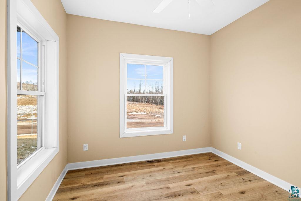 8602 Maynard Pl, Duluth, MN 55807 Listing Photo  15