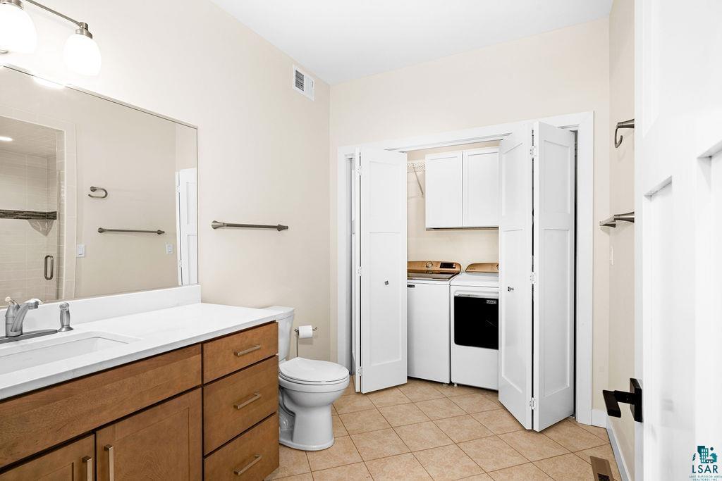 8602 Maynard Pl, Duluth, MN 55807 Listing Photo  17