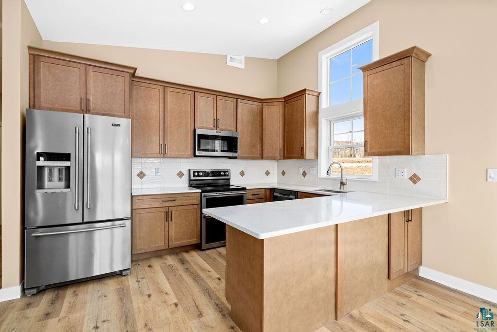 8602 Maynard Pl, Duluth, MN 55807 Listing Photo  8