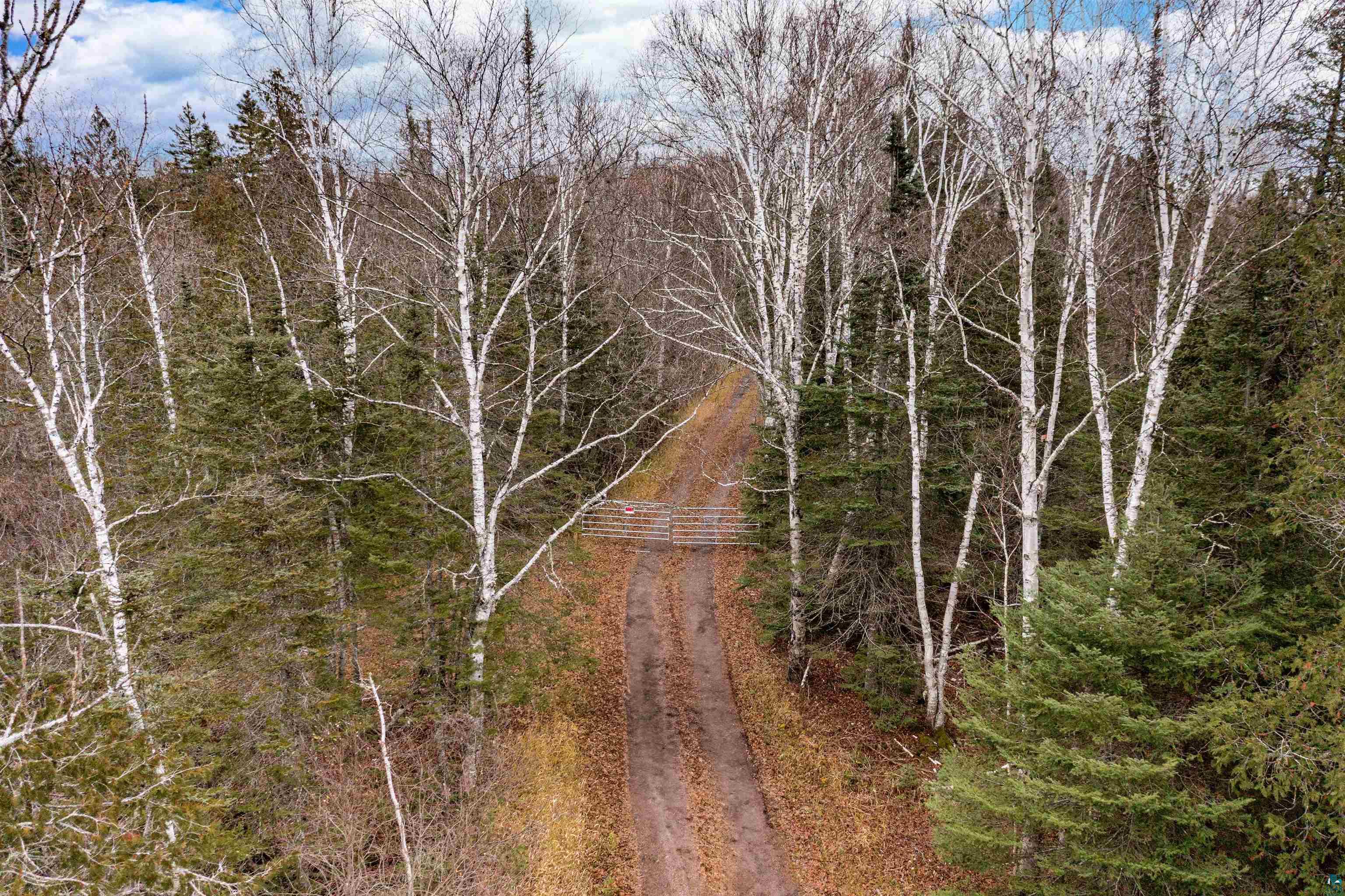 2760 Caribou Tr, Lutsen, MN 55612 Listing Photo  2