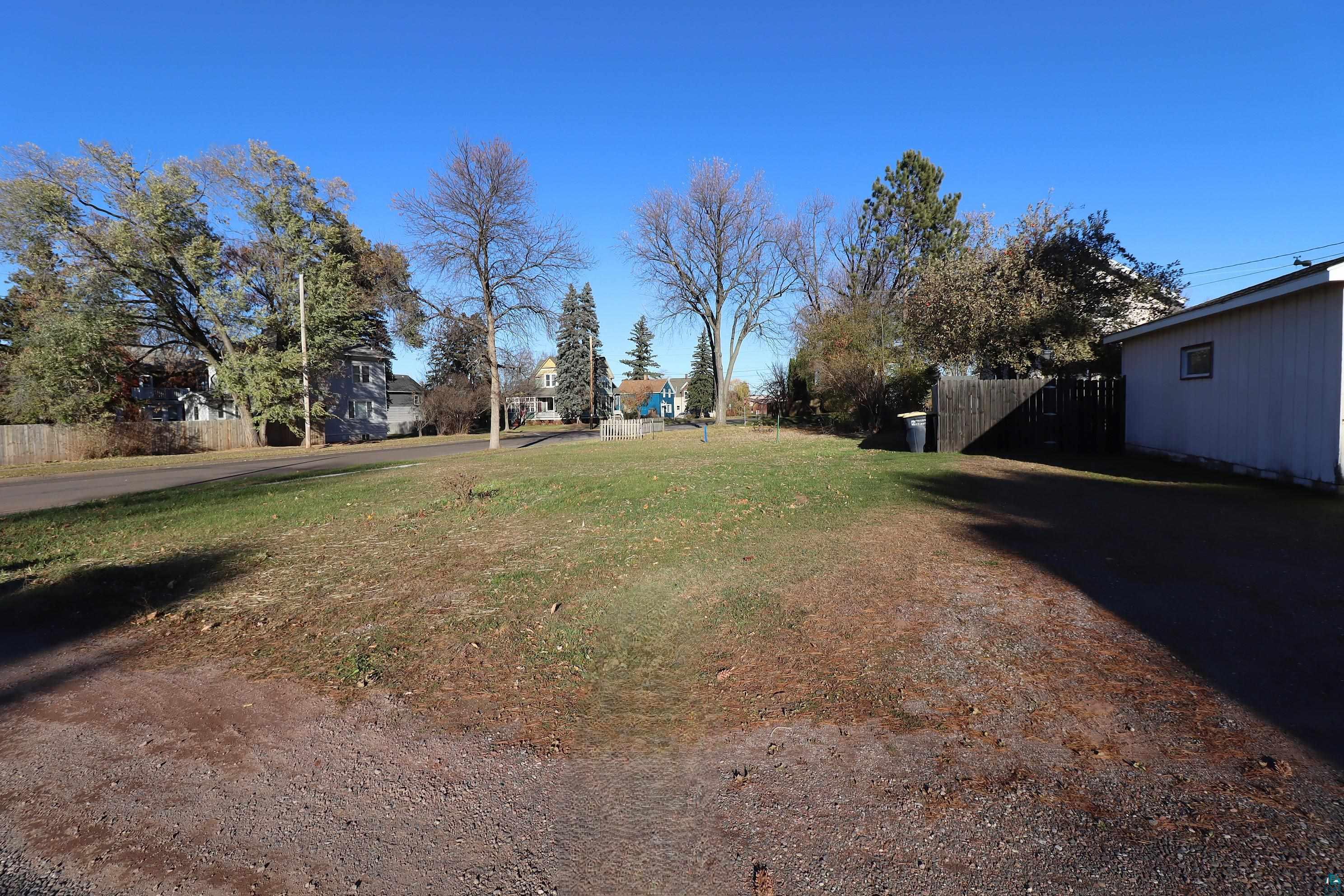 1104 3rd St W, Ashland, WI 54806 Listing Photo  4