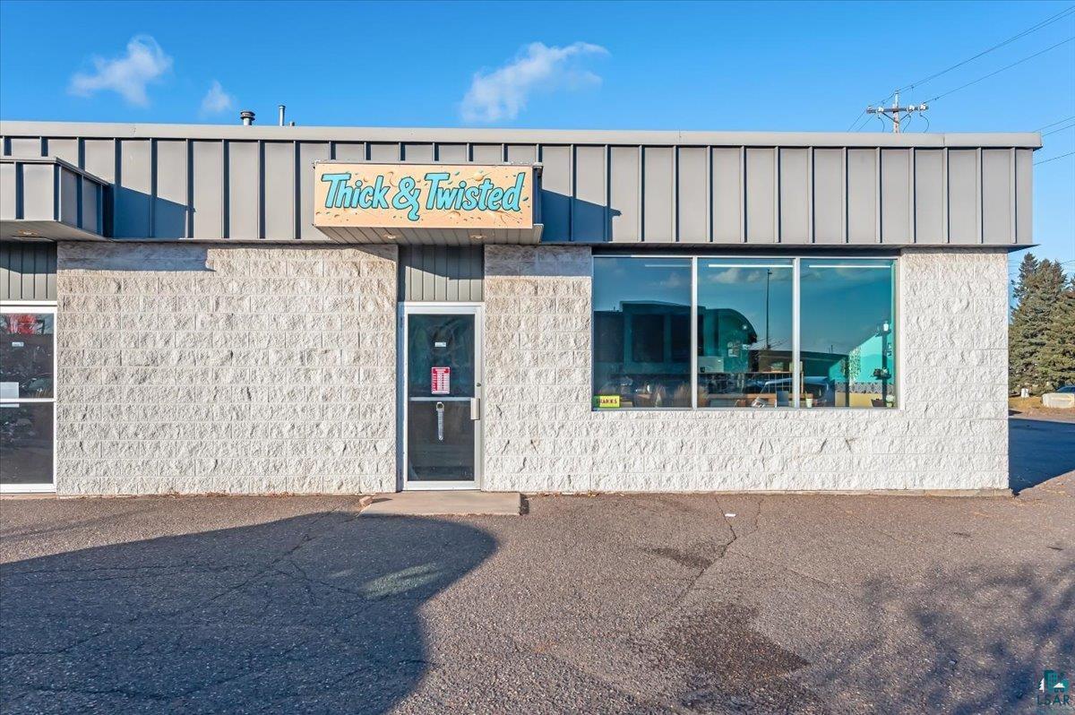 222 N Central Ave, Duluth, MN 55807 Listing Photo  3