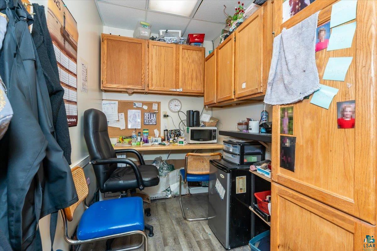 222 N Central Ave, Duluth, MN 55807 Listing Photo  10