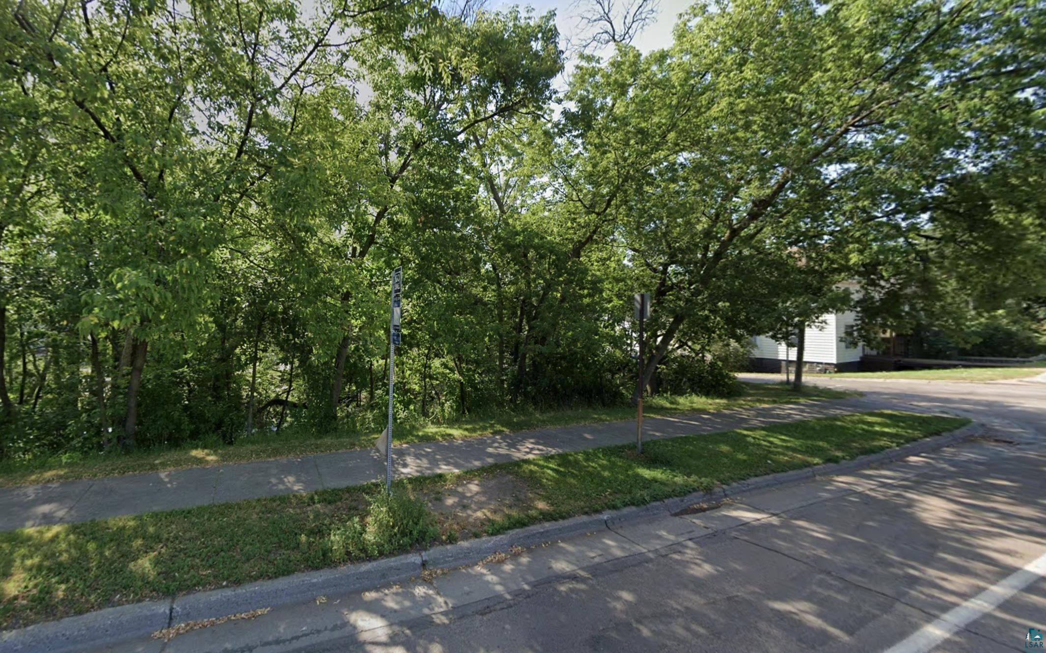 xx W 3rd St, Duluth, MN 55806 Listing Photo  11