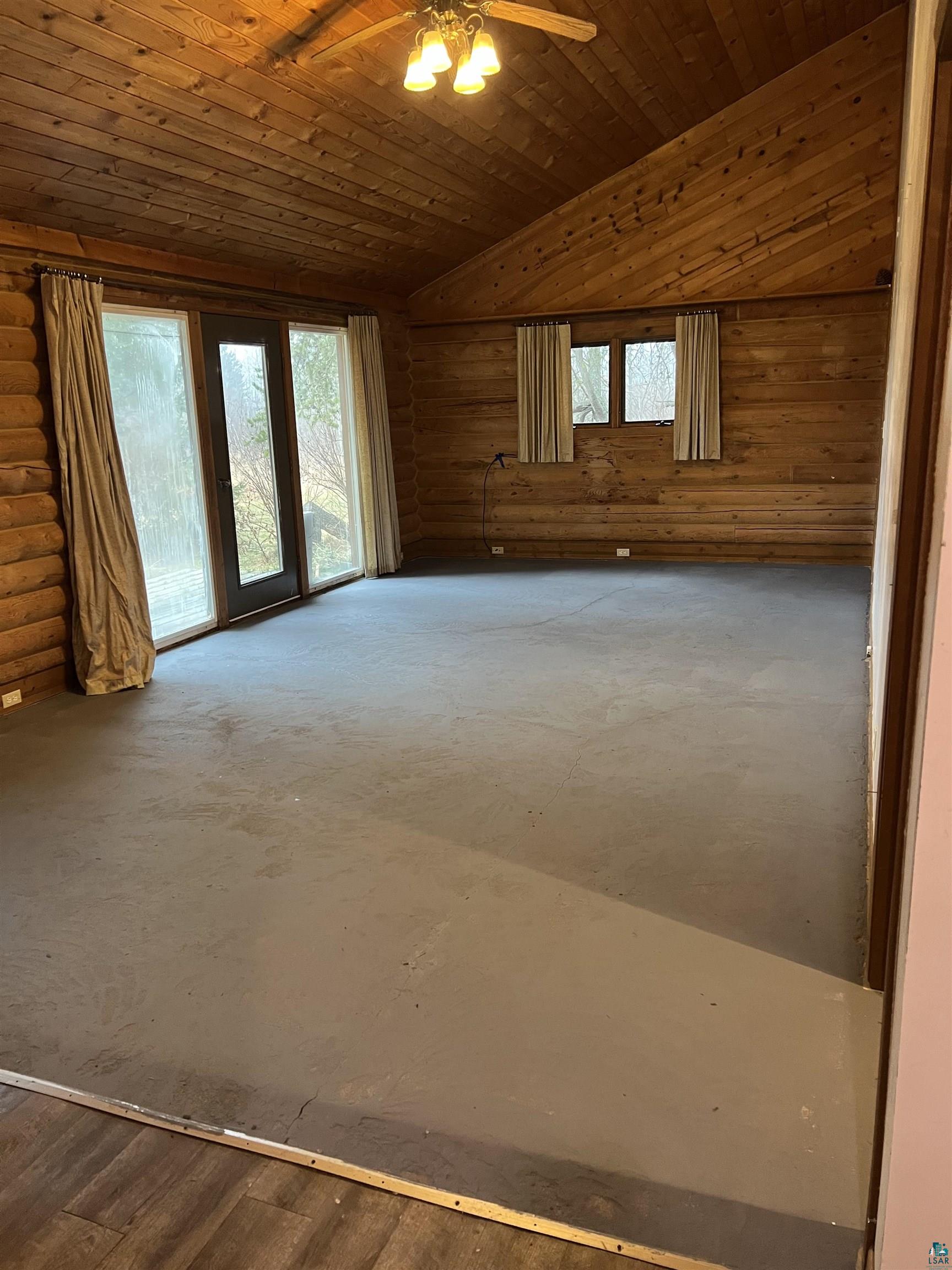 4928 County Rd 6, Kettle River, MN 55757-8760 Listing Photo  3