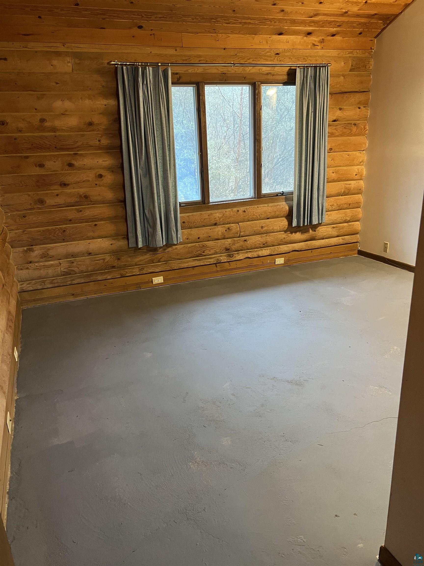 4928 County Rd 6, Kettle River, MN 55757-8760 Listing Photo  7