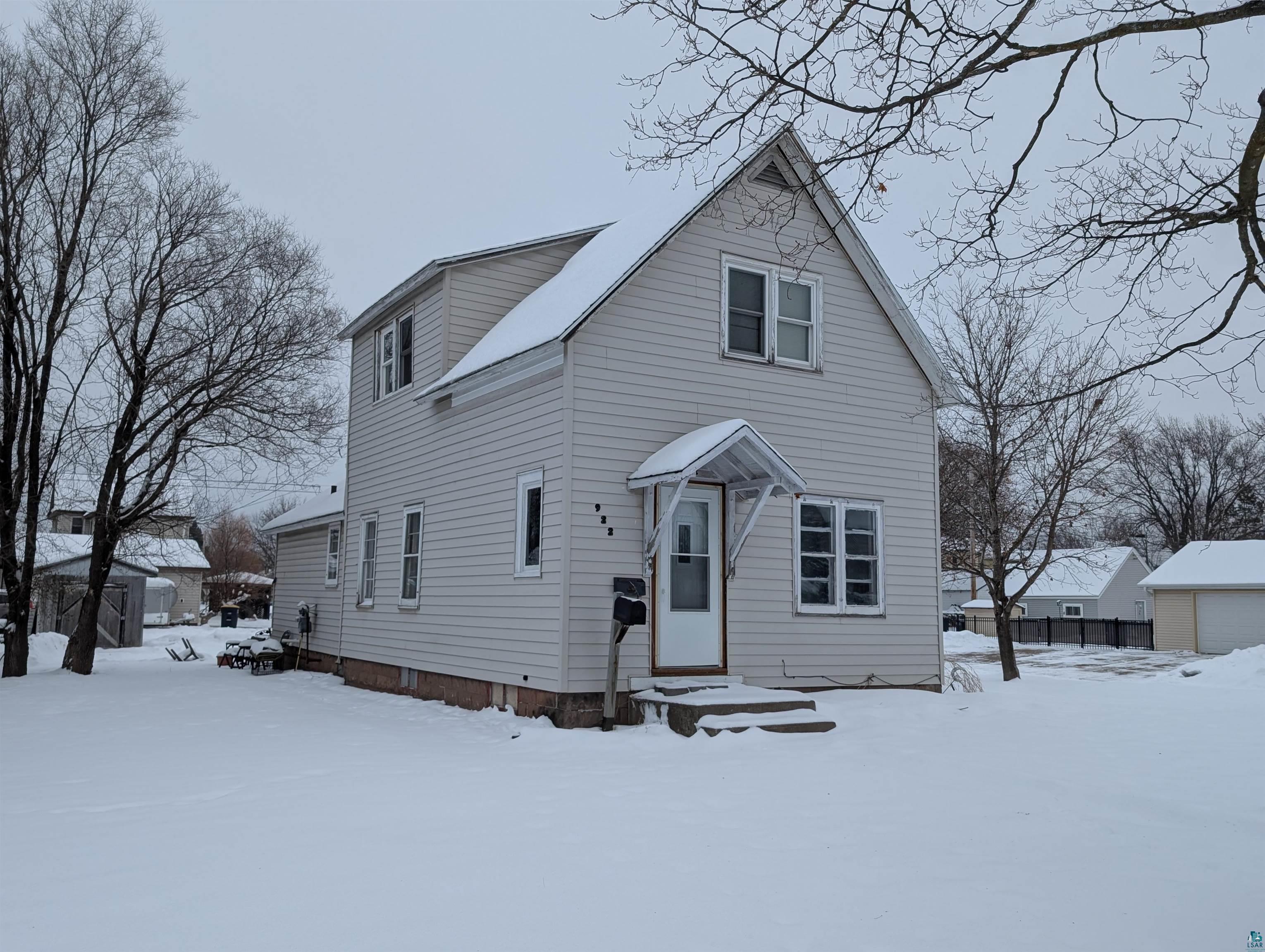 922 MacArthur Ave, Ashland, WI 54806 Listing Photo  1