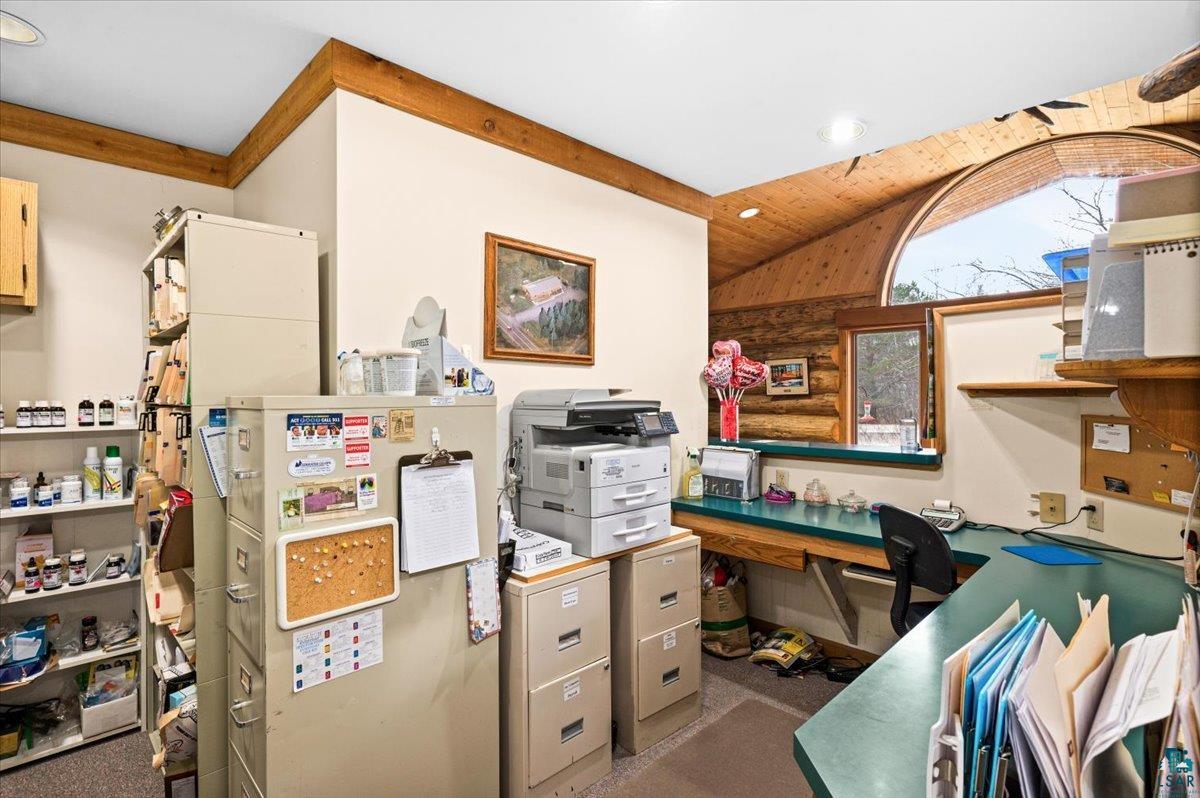 5722 Homestead Rd, Duluth, MN 55804 Listing Photo  41