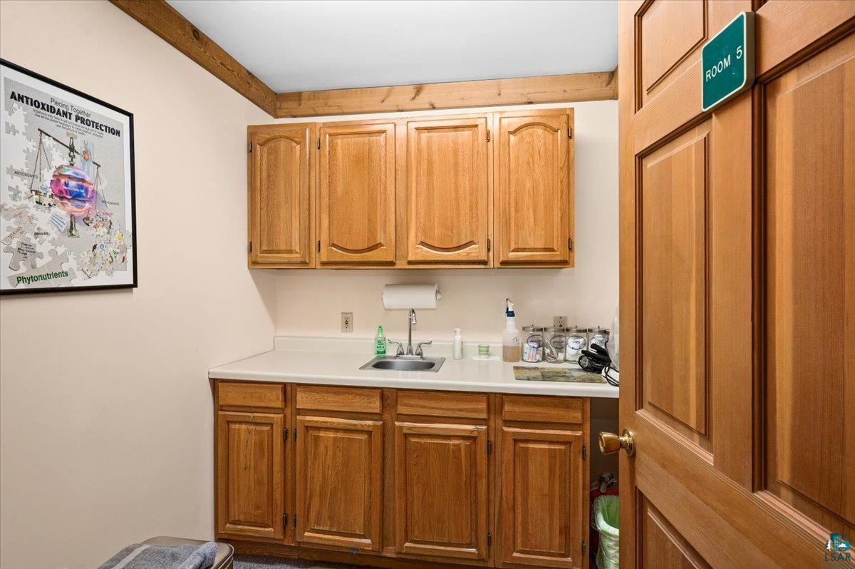 5722 Homestead Rd, Duluth, MN 55804 Listing Photo  43