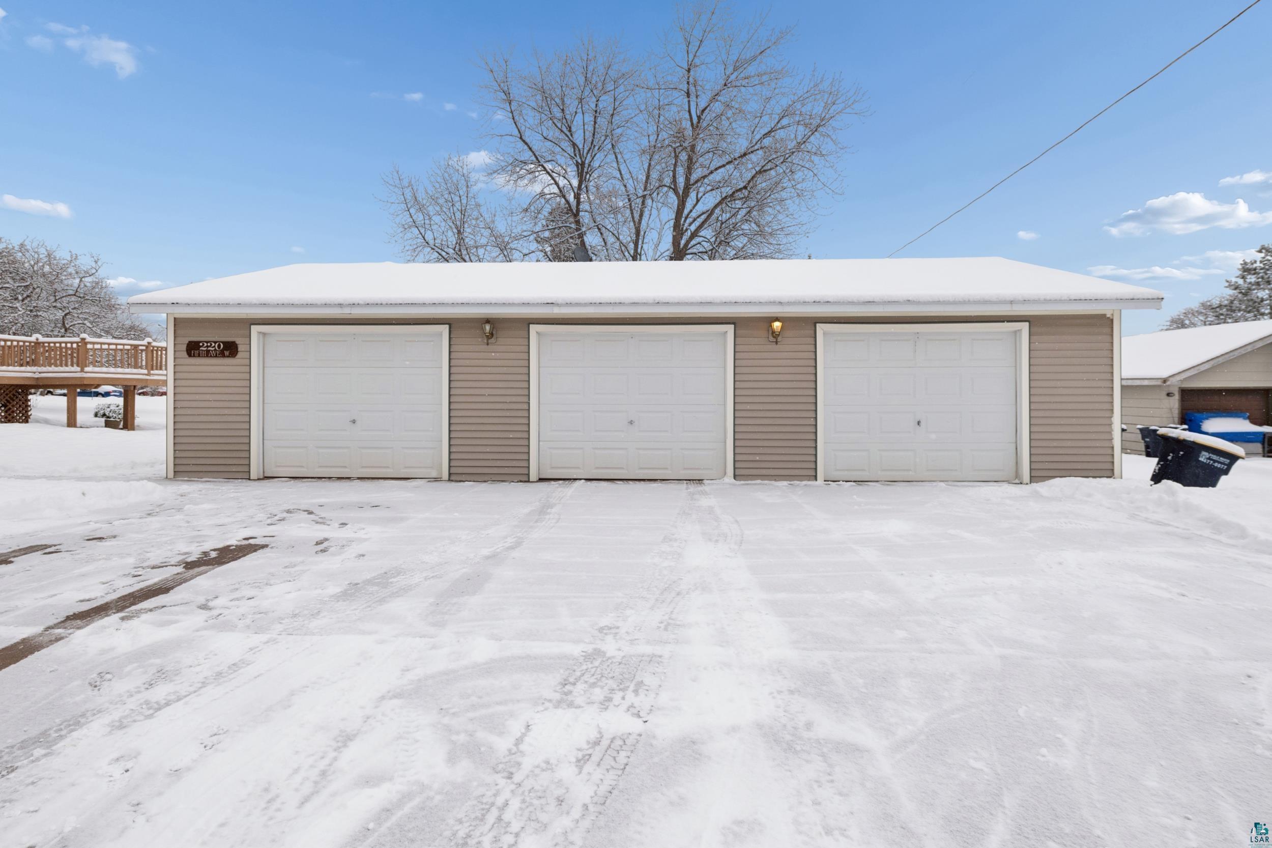 220 W 5th Ave, Washburn, WI 54891 Listing Photo  29