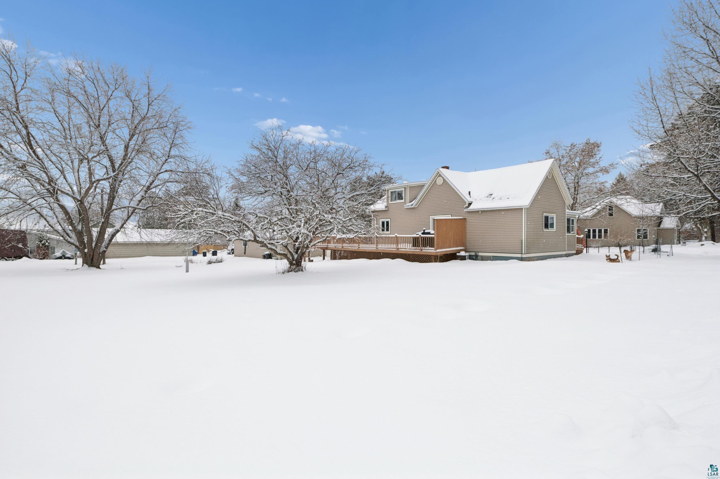 220 W 5th Ave, Washburn, WI 54891 Listing Photo  32