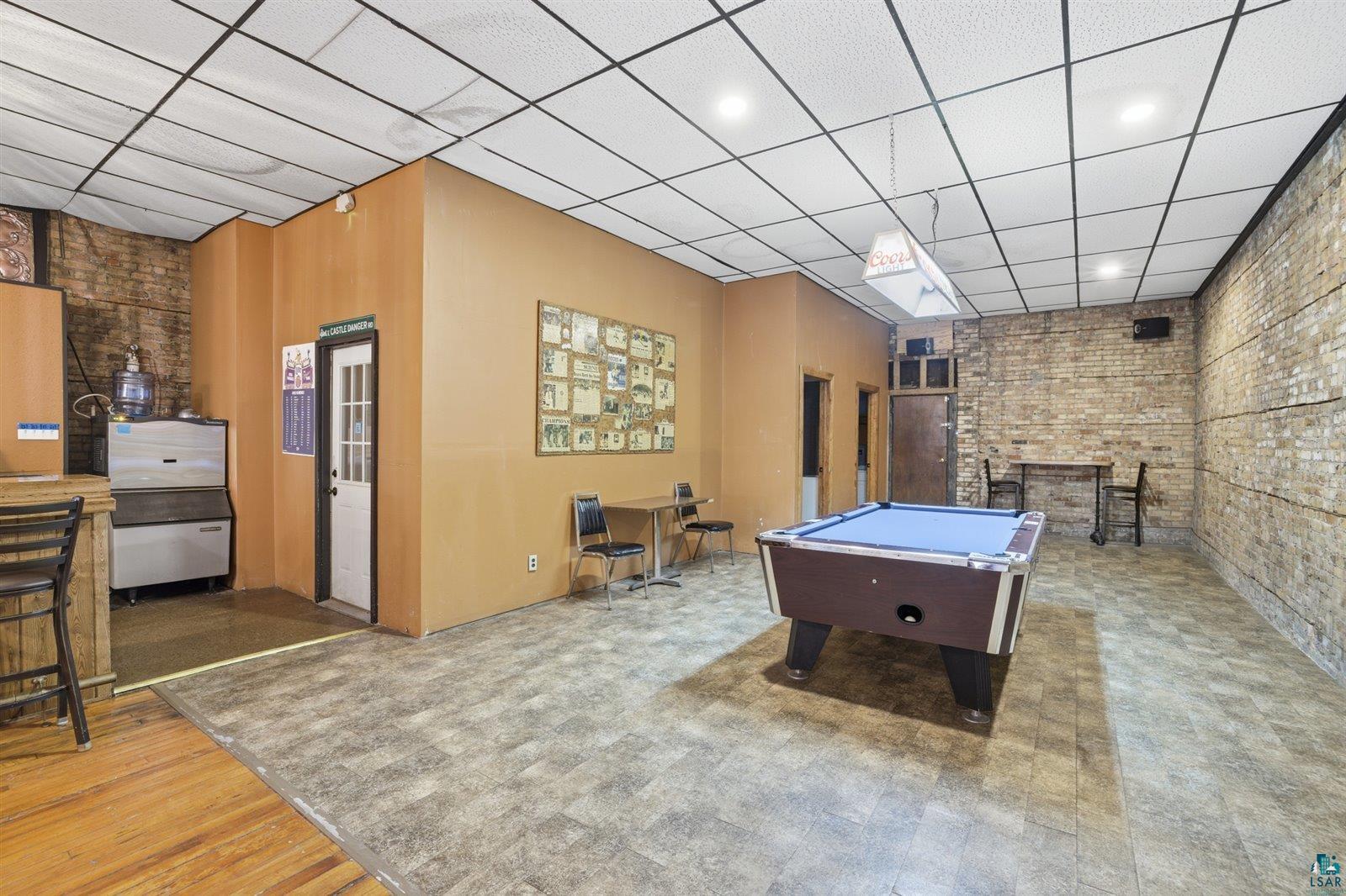 301 Grant Ave, Eveleth, MN 55734-0000 Listing Photo  9