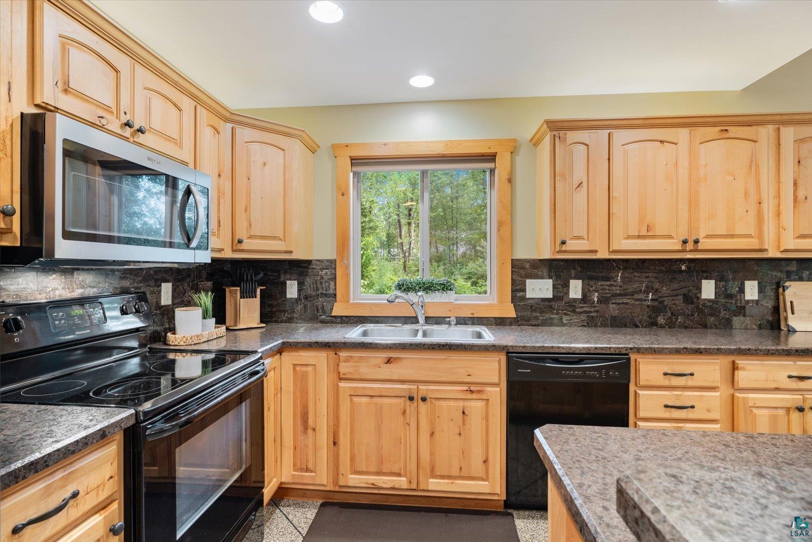 140 Patriots Way, Hoyt Lakes, MN 55750 Listing Photo  26