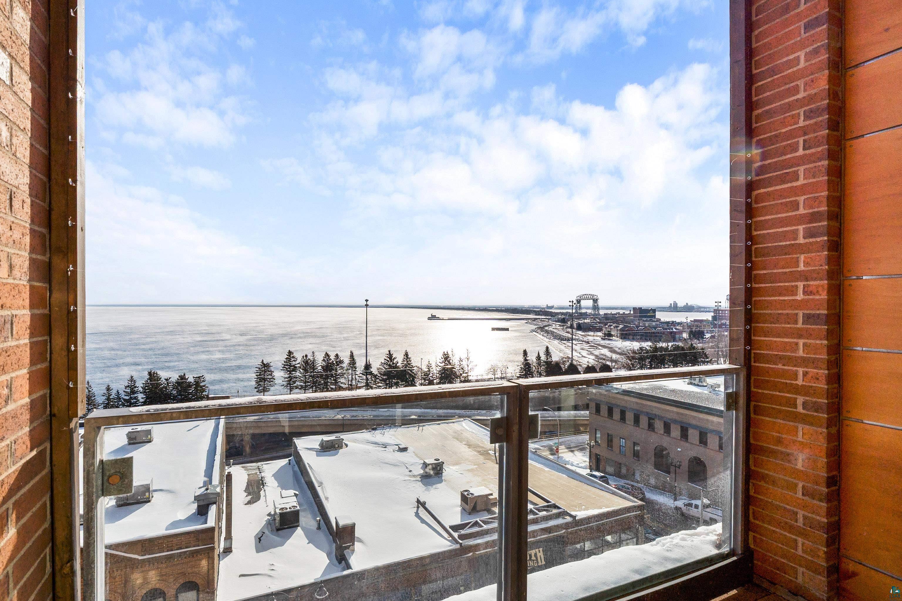 311 E Superior St, #704, Duluth, MN 55802 Listing Photo  18