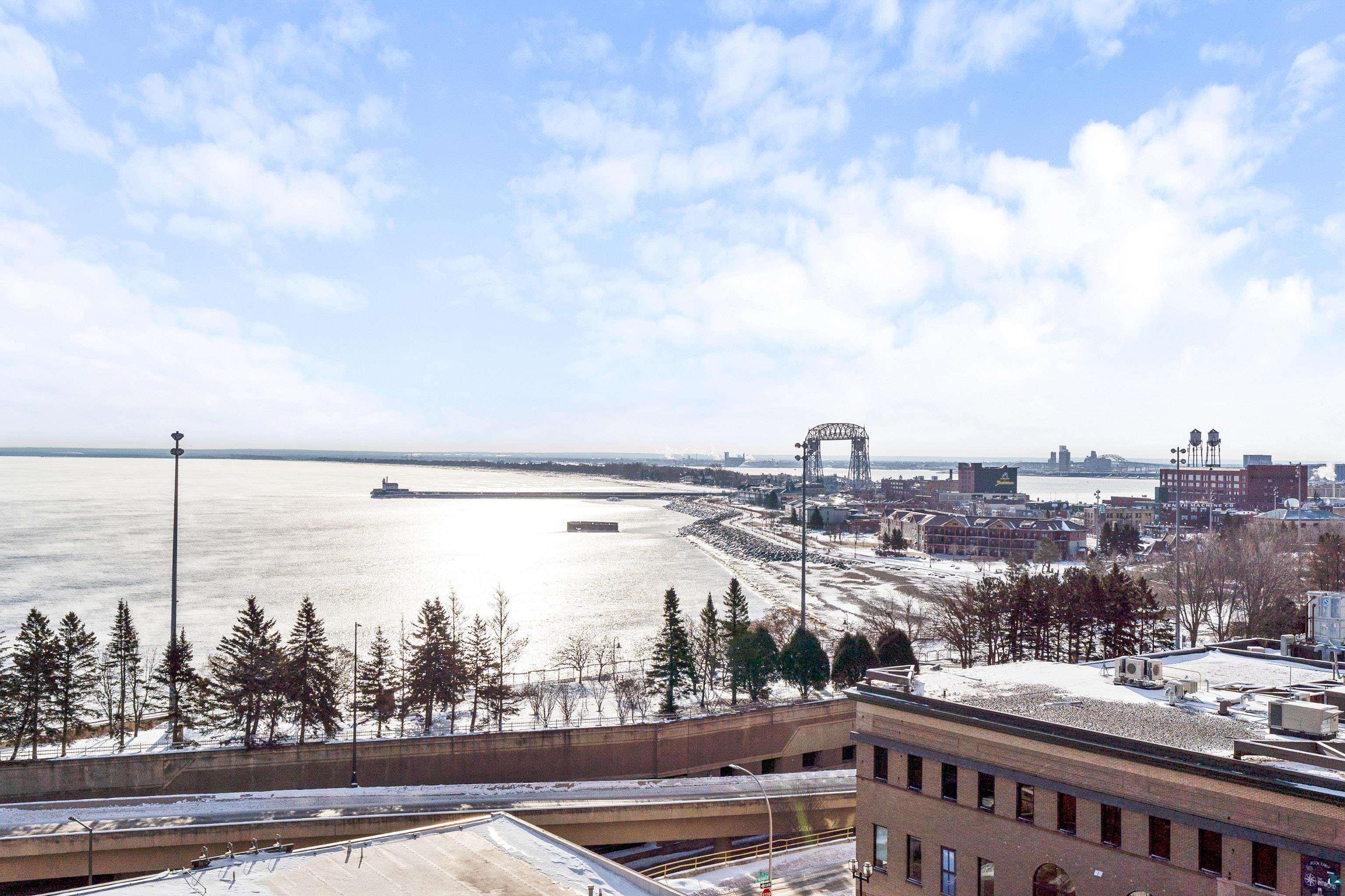 311 E Superior St, #704, Duluth, MN 55802 Listing Photo  19