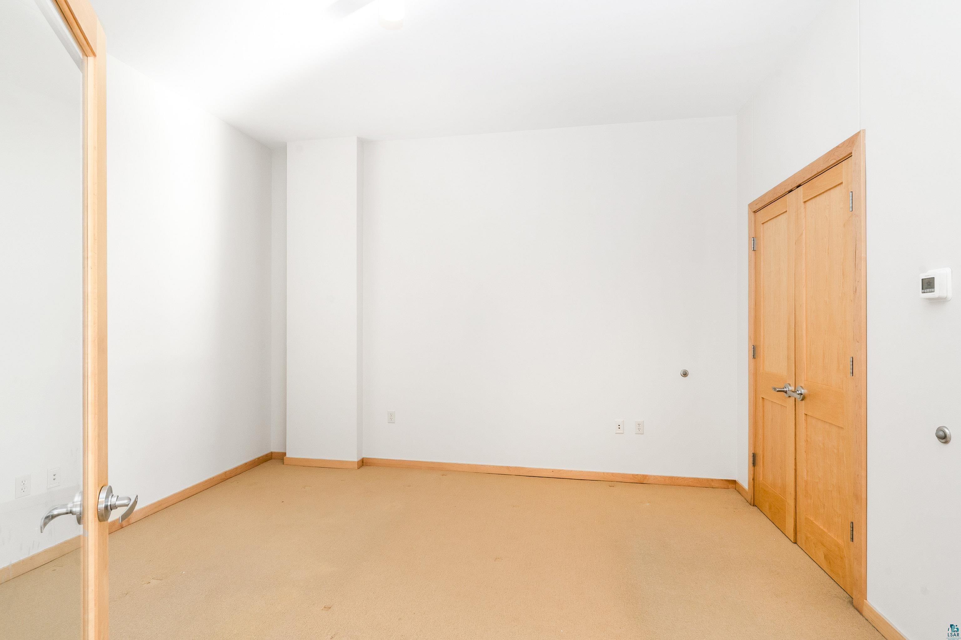 311 E Superior St, #704, Duluth, MN 55802 Listing Photo  32