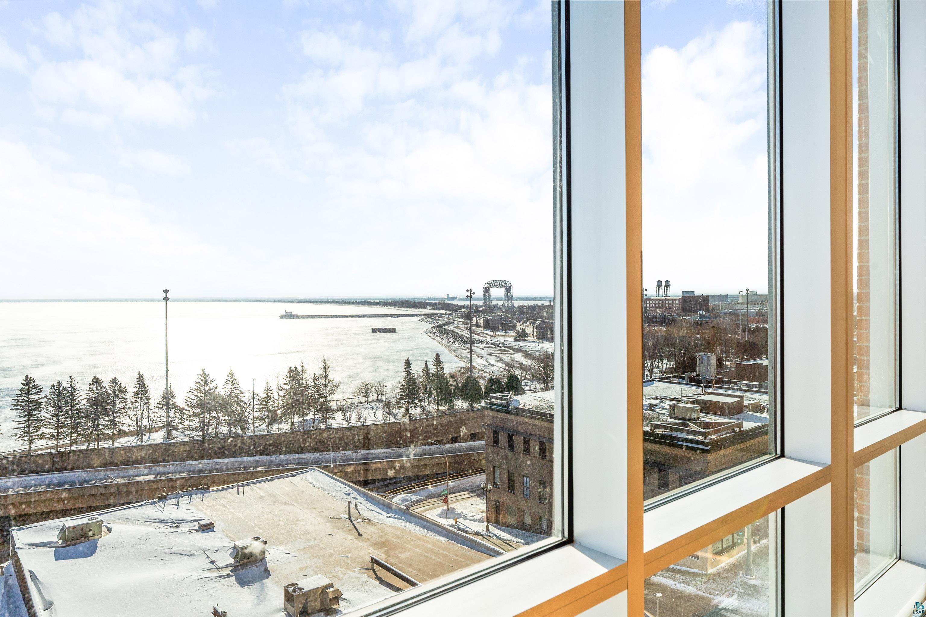 311 E Superior St, #704, Duluth, MN 55802 Listing Photo  6
