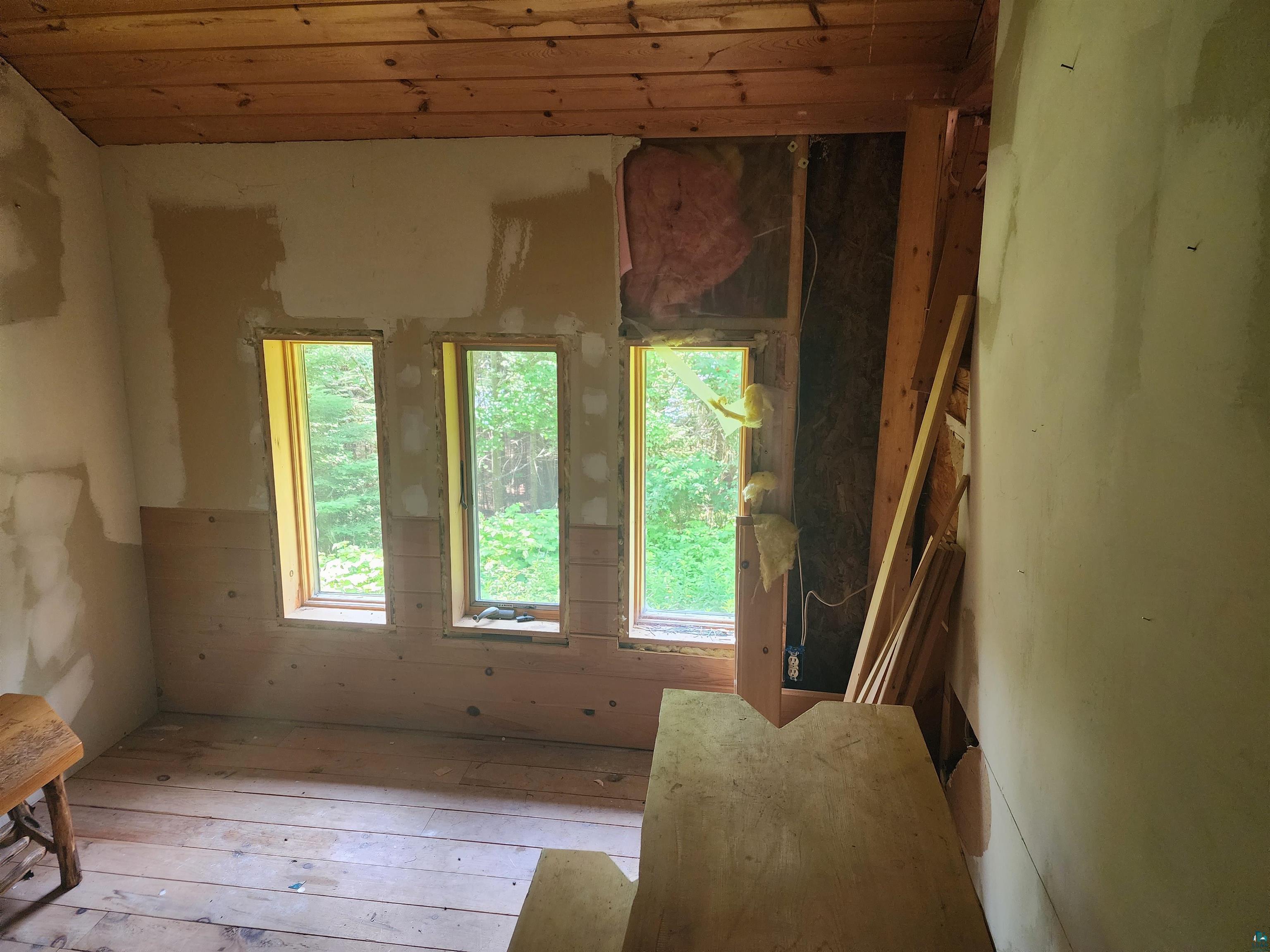 192 W Deeryard Lake Rd, Lutsen, MN 55612 Listing Photo  31