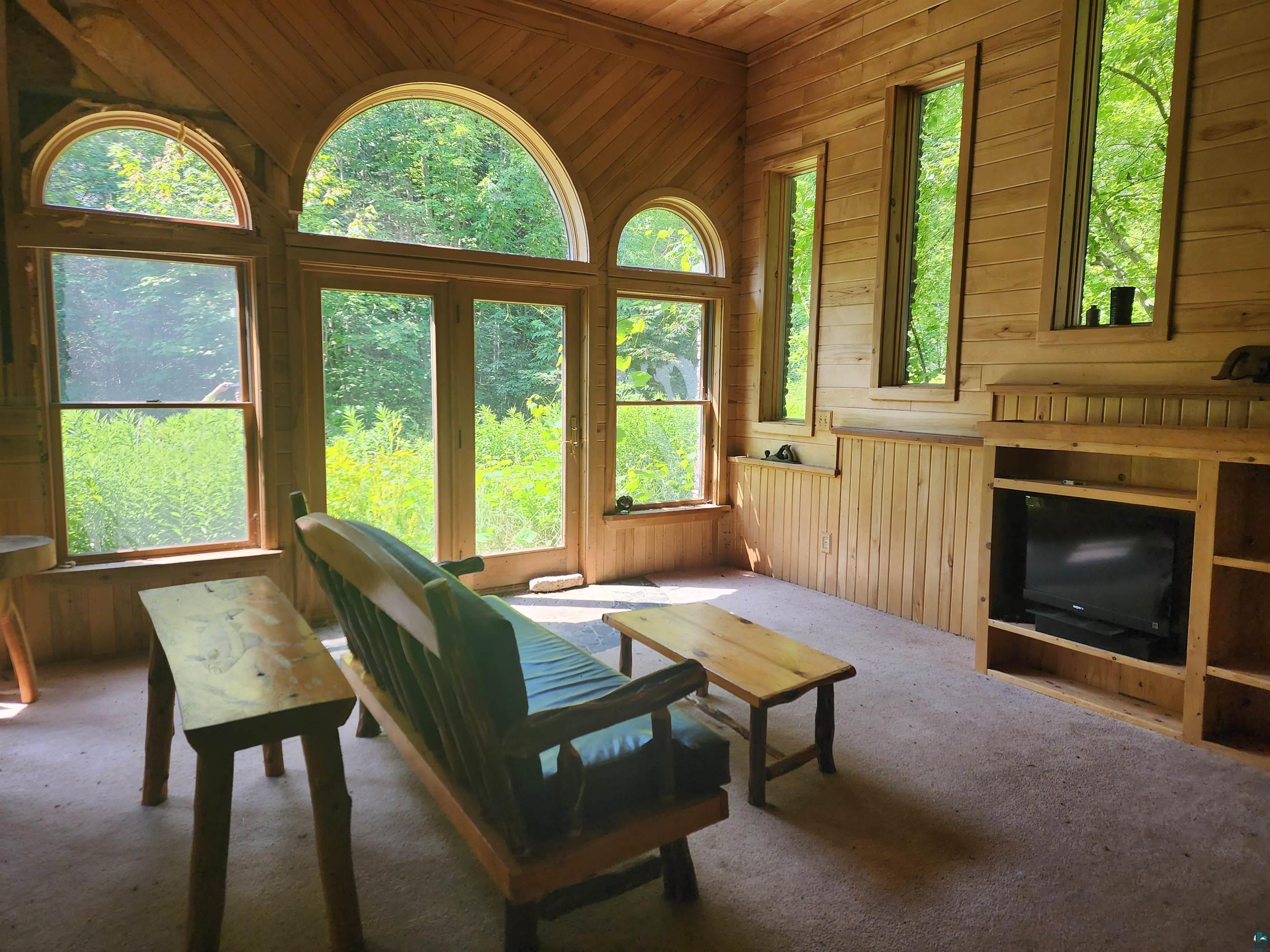 192 W Deeryard Lake Rd, Lutsen, MN 55612 Listing Photo  9