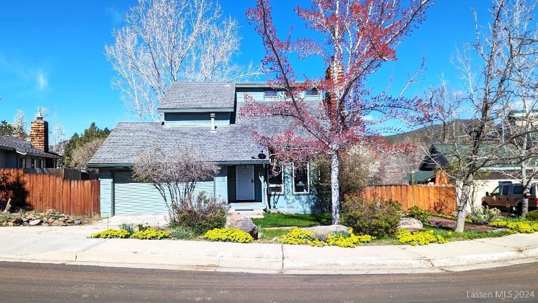 Blue Frog Realty Susan River Realty • CA • Broker LeAnn Smith 01263375