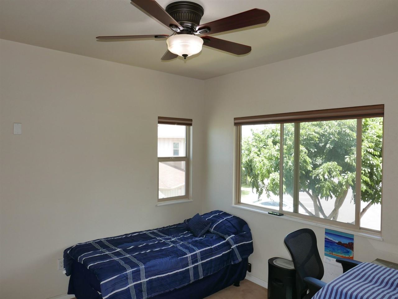 143 HOOWAIWAI 2806
