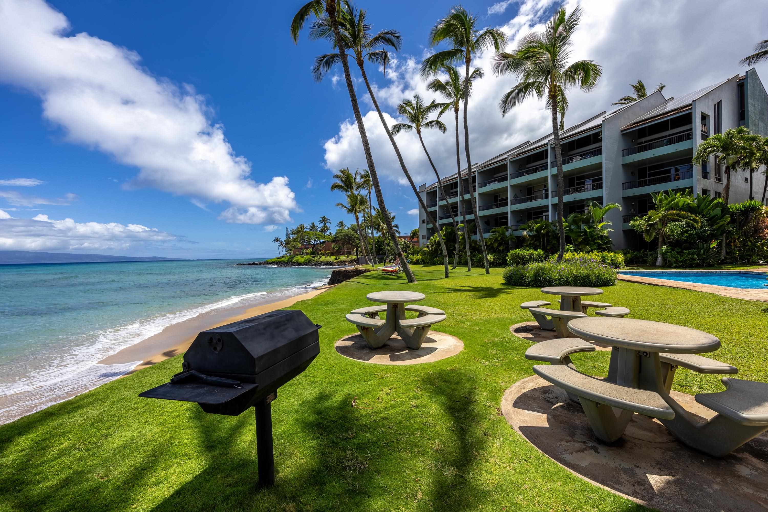 3875 Lower Honoapiilani Rd A104