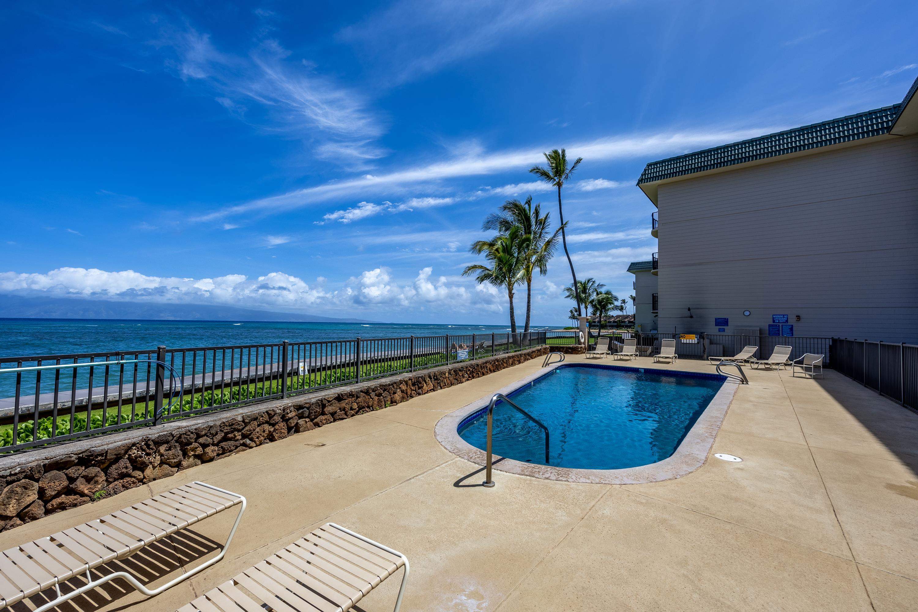 4471 Lower Honoapiilani Rd 211