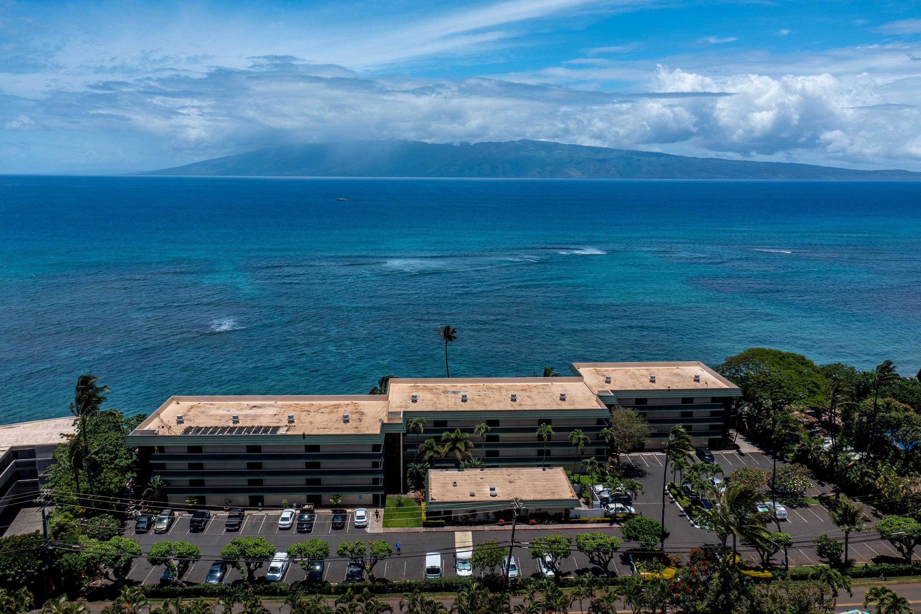 4471 Lower Honoapiilani Rd 211