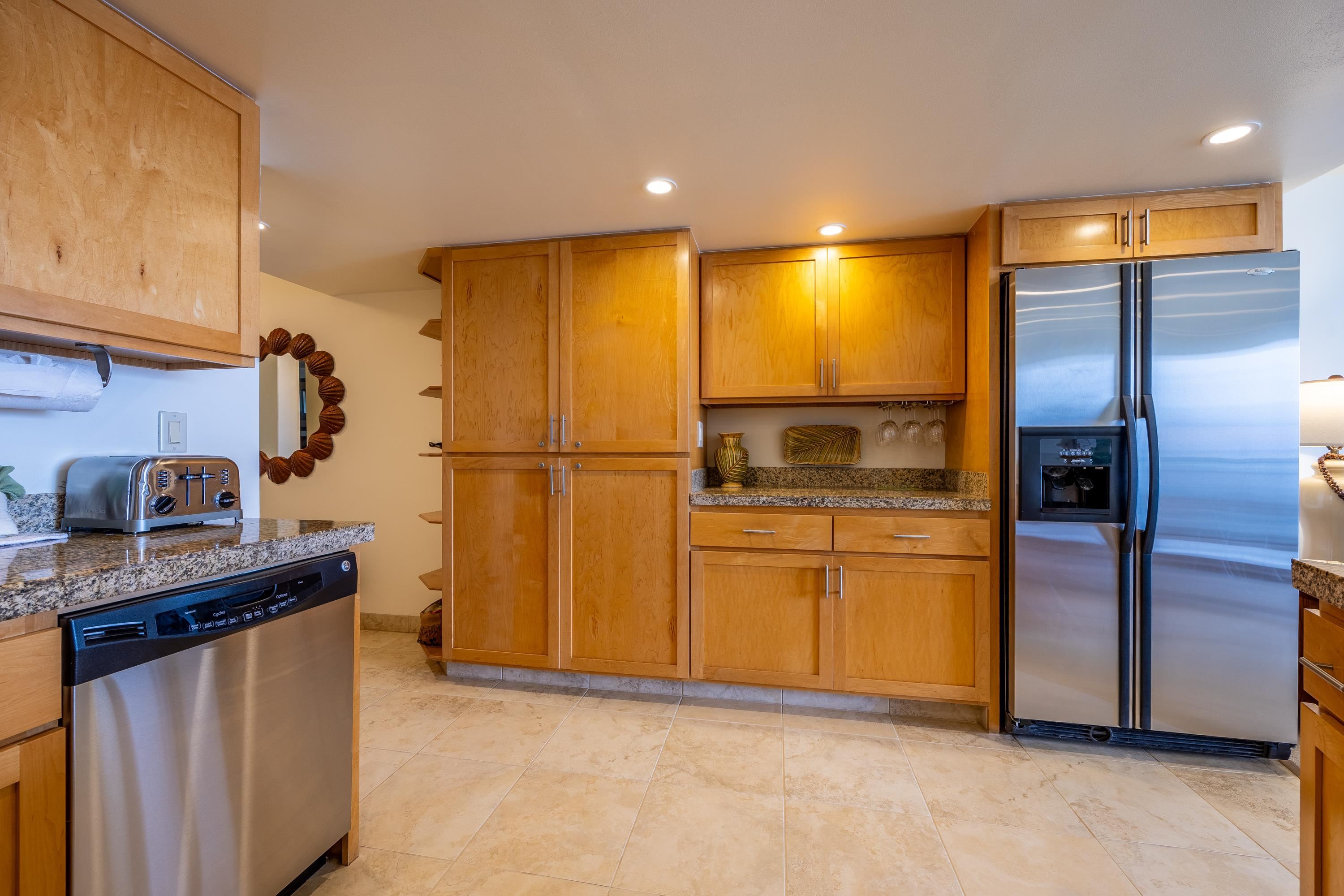 4471 Lower Honoapiilani Rd 211