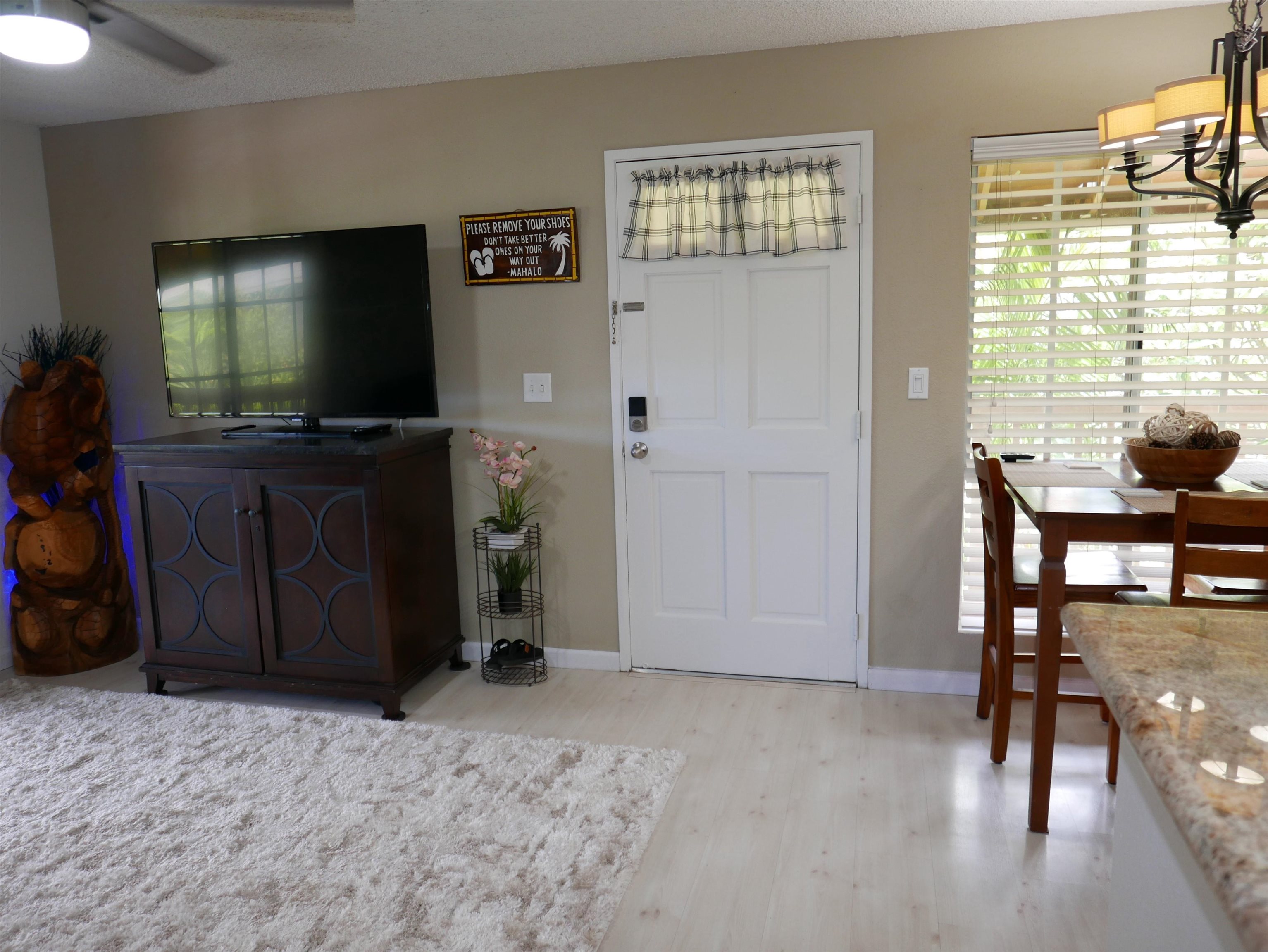 140 Uwapo Rd 38-203