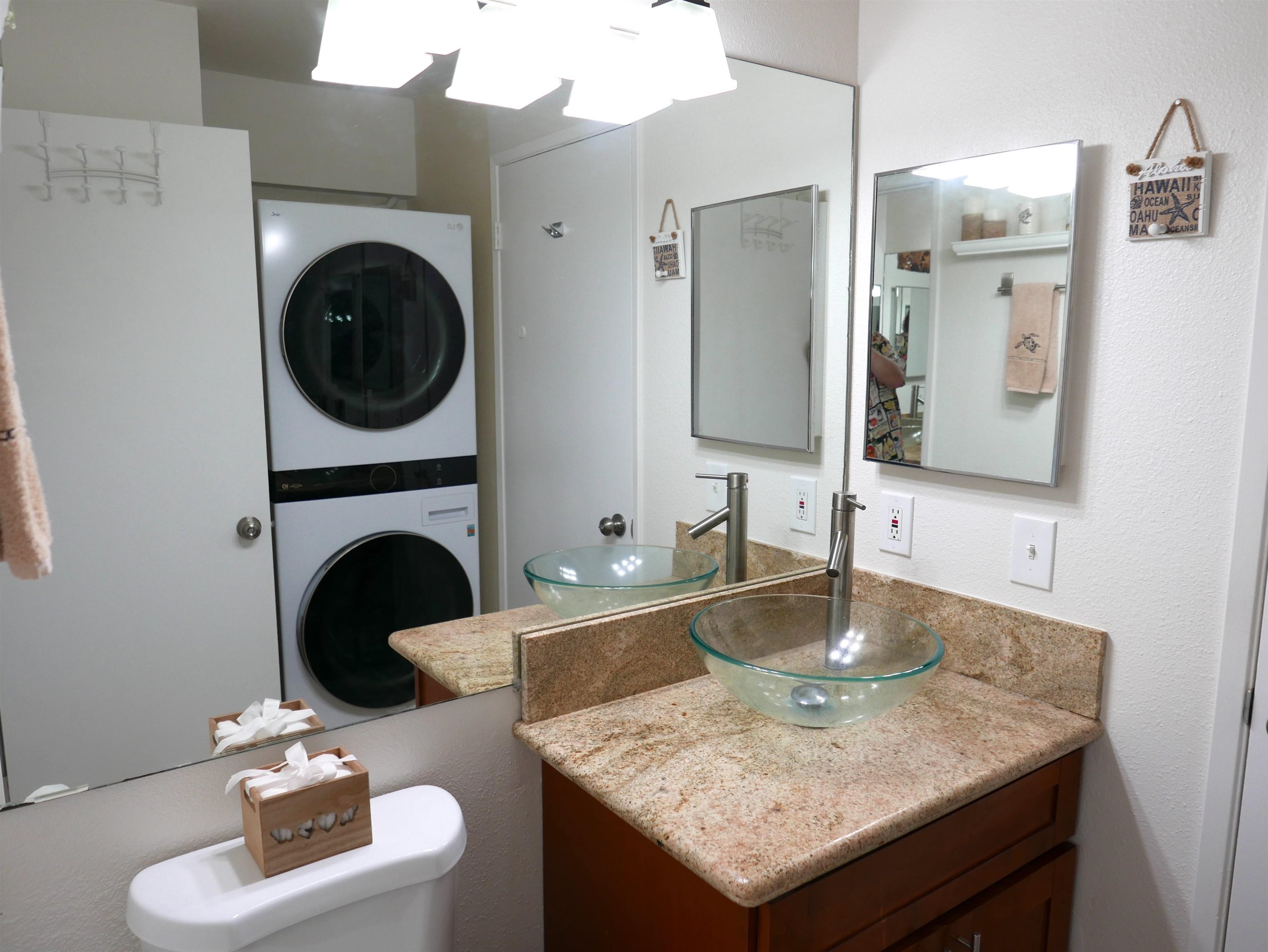 140 Uwapo Rd 38-203