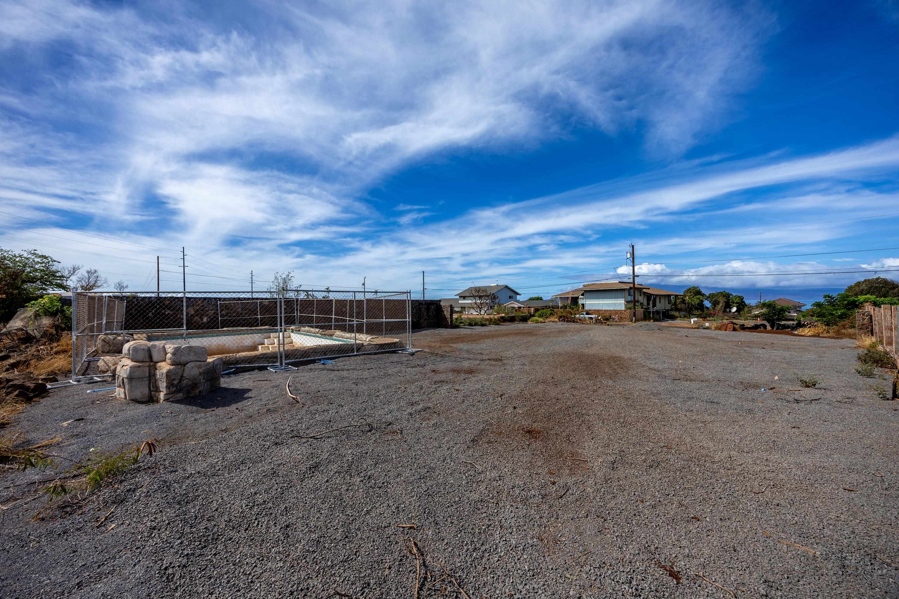 1590 Lokia St 30