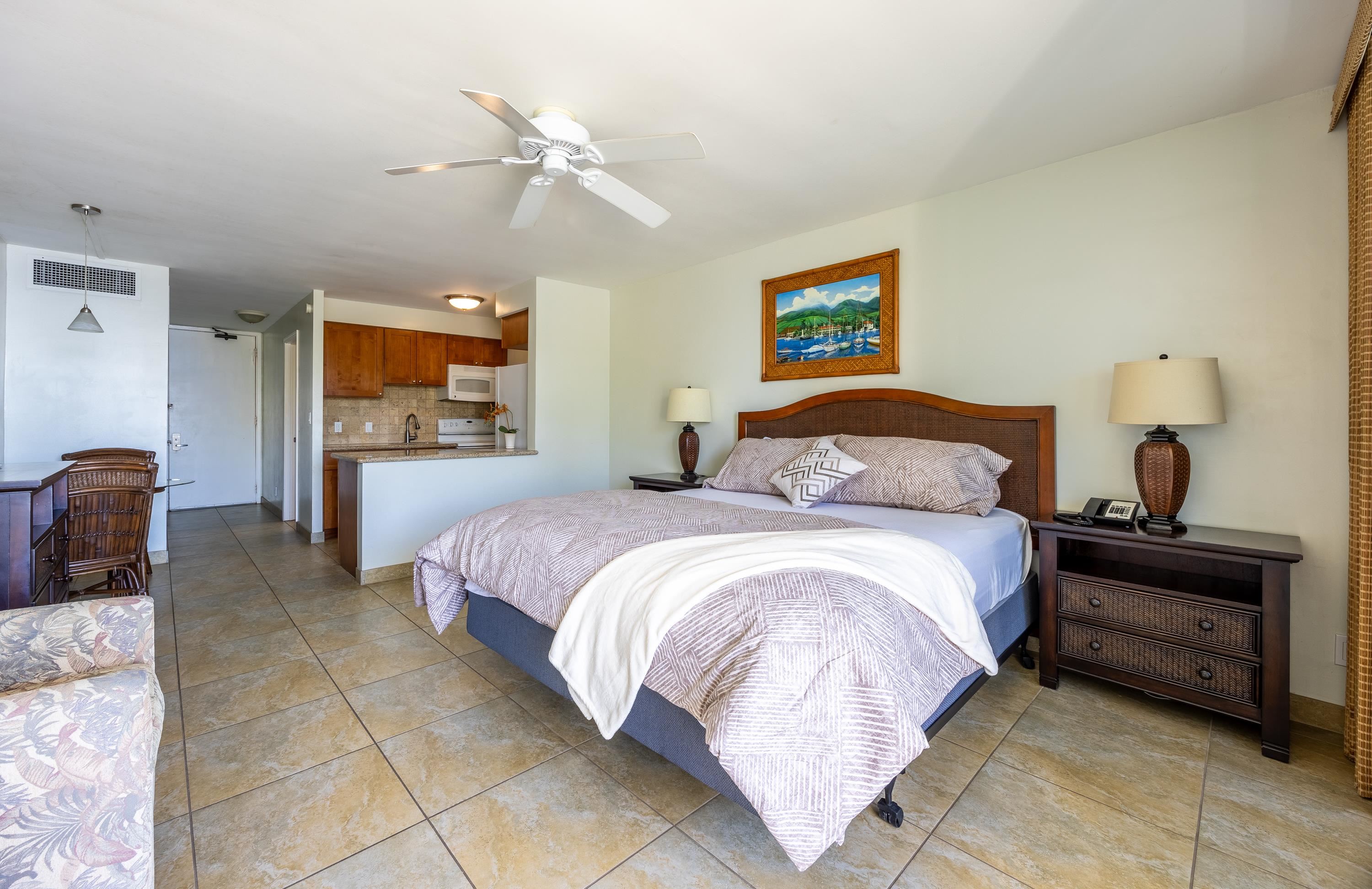 475 Front St 425