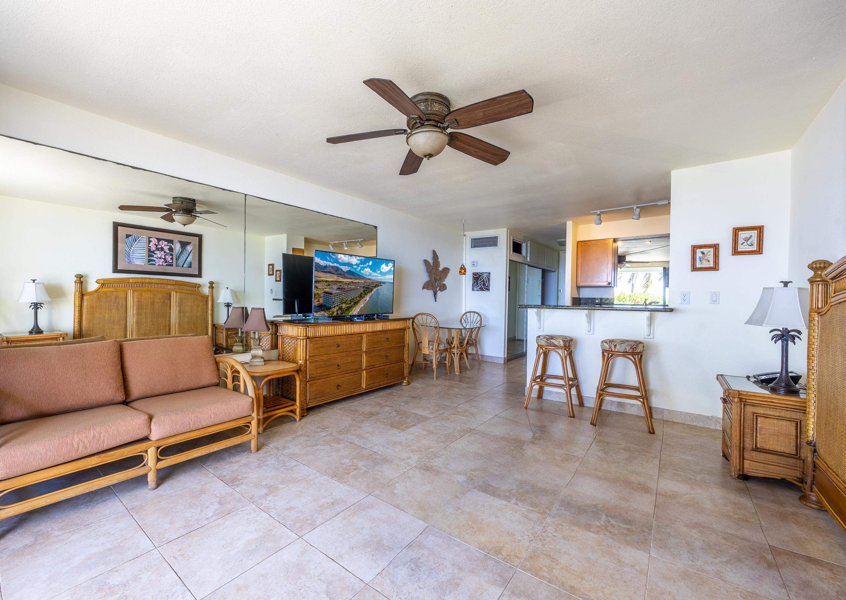 475 Front St 225