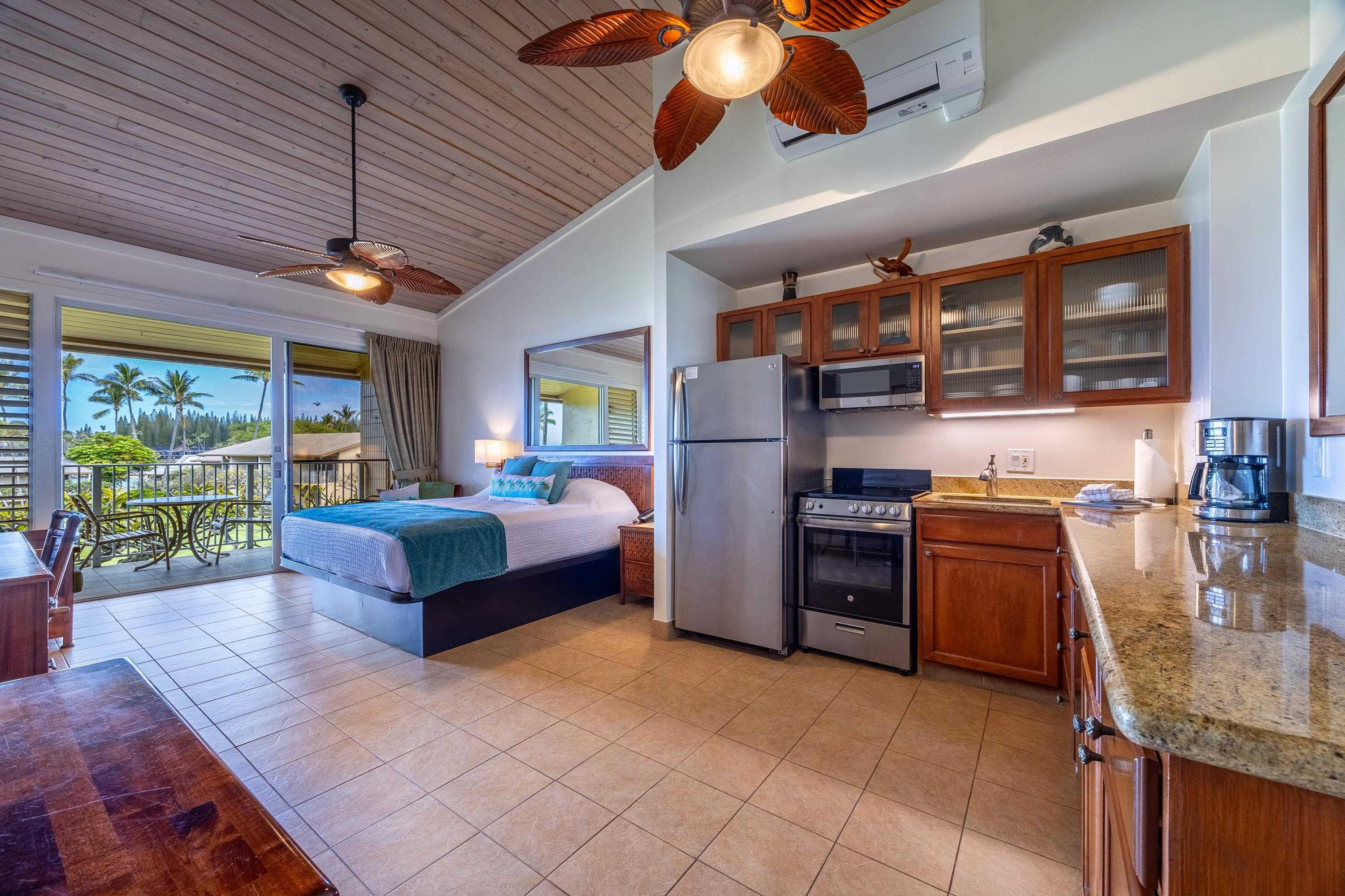 5315 Lower Honoapiilani Rd G258