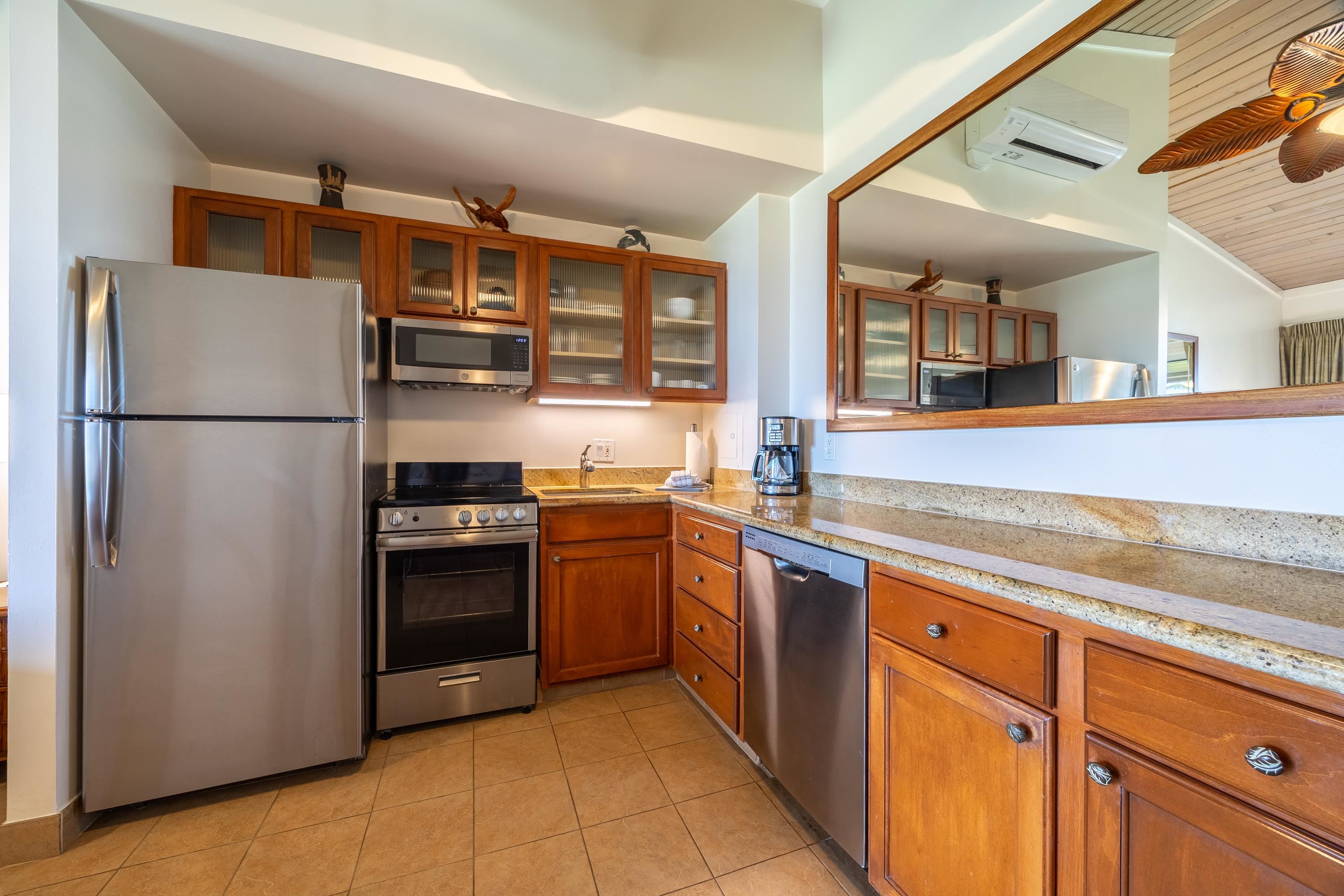 5315 Lower Honoapiilani Rd G258